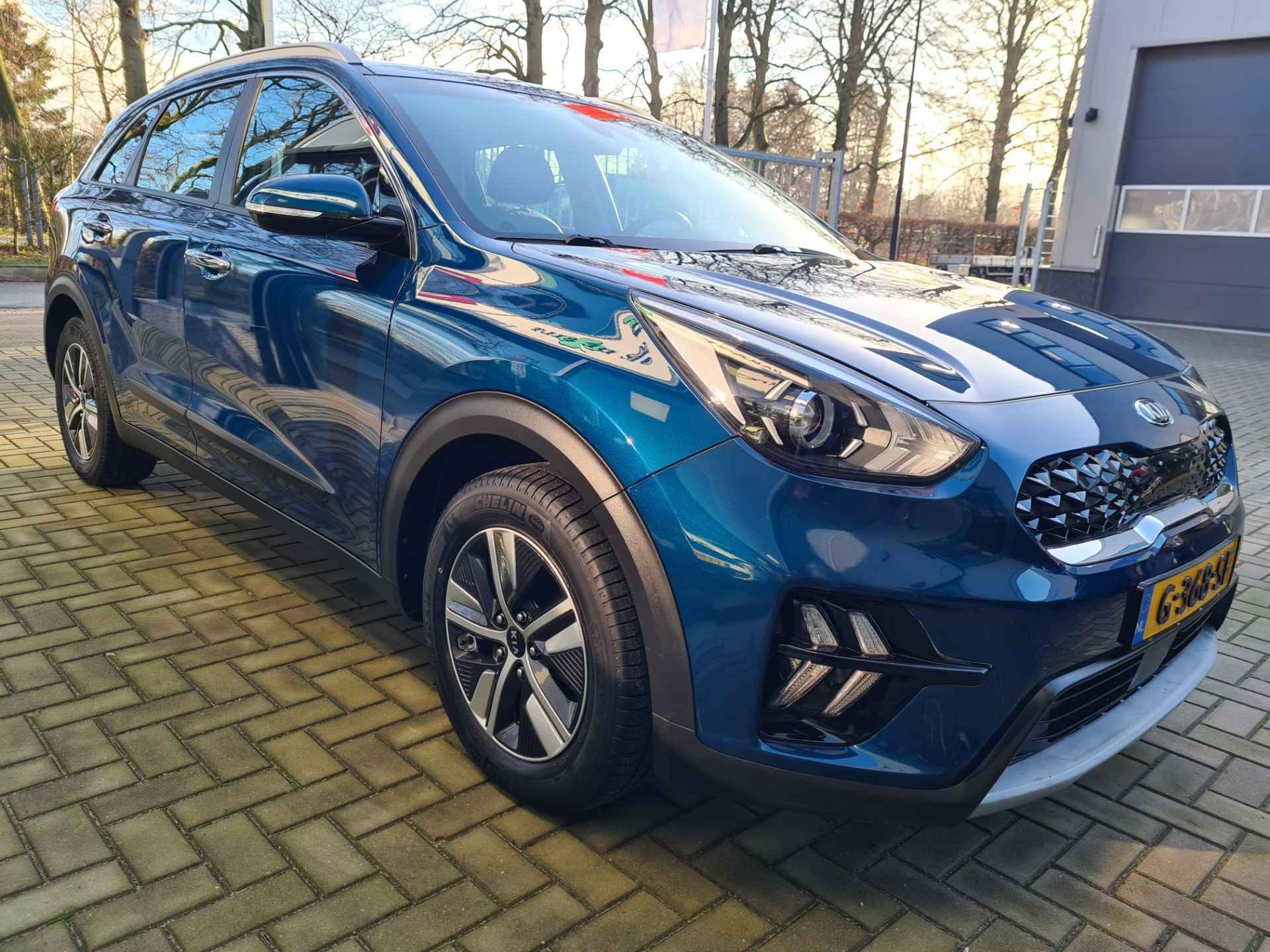 Kia Niro 1.6 GDi Hybrid DynamicLine - 13/17