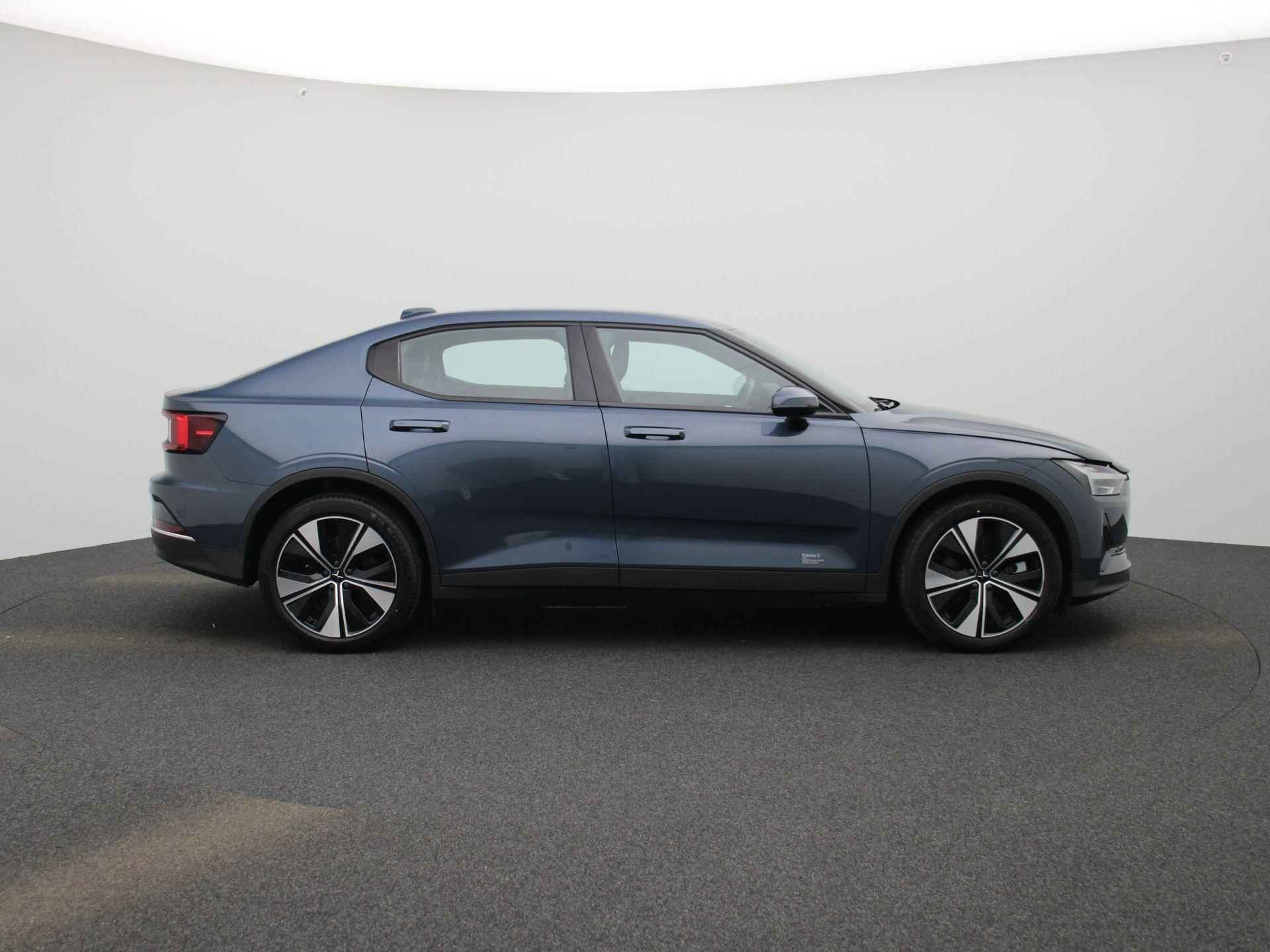 Polestar 2 Standard Range Single Motor 69 kWh | ACHTERUITRIJCAMERA | STOELVERWAMING | ELEKTRISCH BEDIENBARE ACHTERKLEP | ELEKTRISCH BEDIENBARE VOORSTOELEN | APPLE CARPLAY - ANDROID AUTO | KEYLESS | CRUISE CONTROL | CLIMATE CONTROL | PARKEERSENSOREN | - 6/39