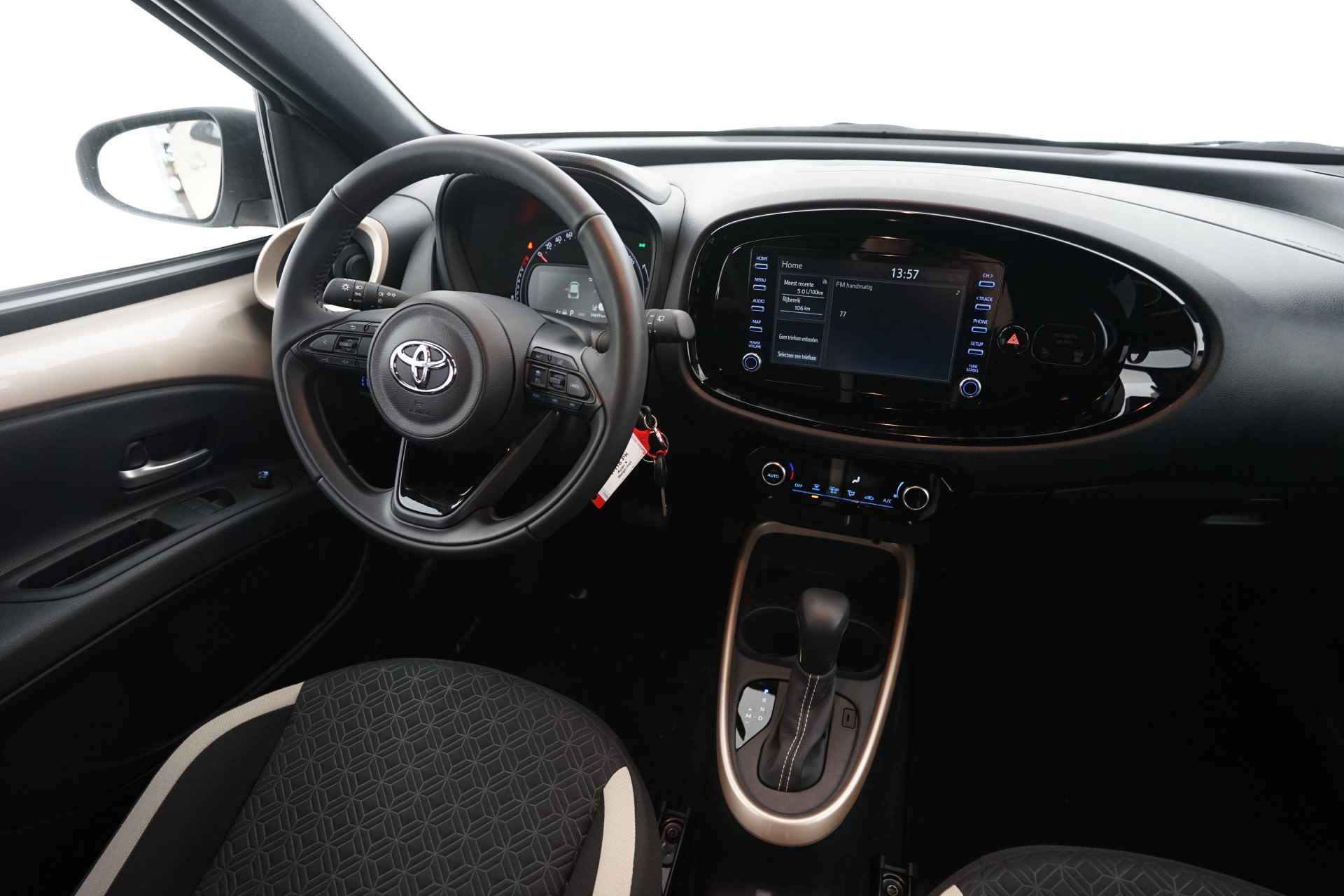 Toyota Aygo X 1.0 VVT-i S-CVT Pulse | Camera | Clima | ACC - 16/34