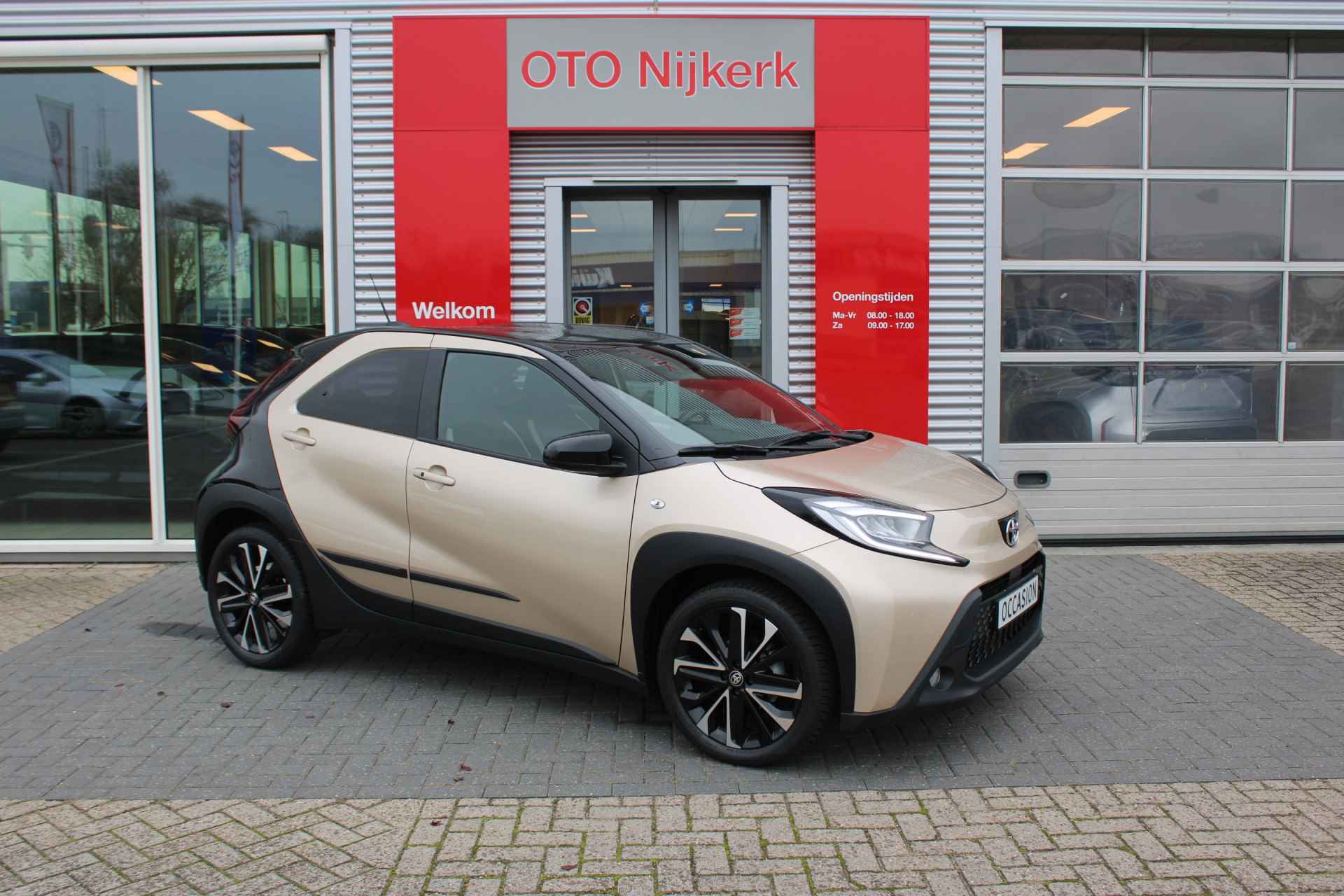 Toyota Aygo X 1.0 VVT-i S-CVT Envy - 3/39