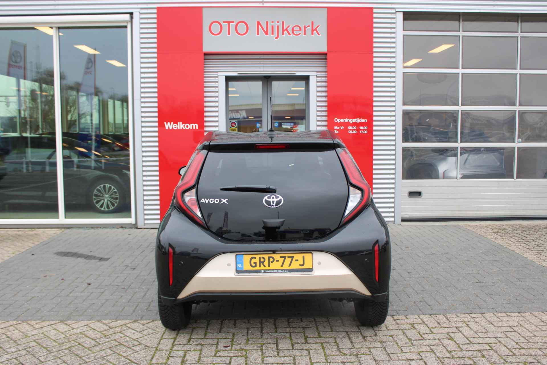 Toyota Aygo X 1.0 VVT-i S-CVT Envy - 9/39