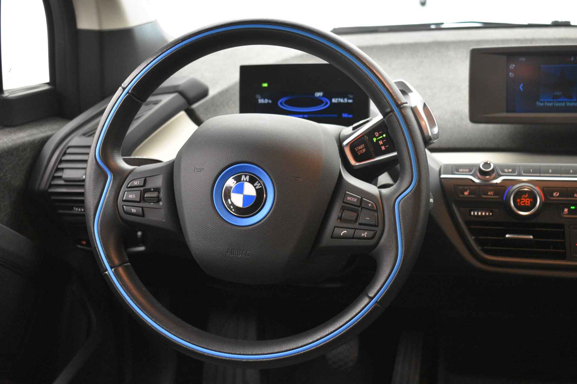 BMW i3 Exec. 120Ah 42Kwh Warmtepomp Camera Navi Stoelverw - 14/52