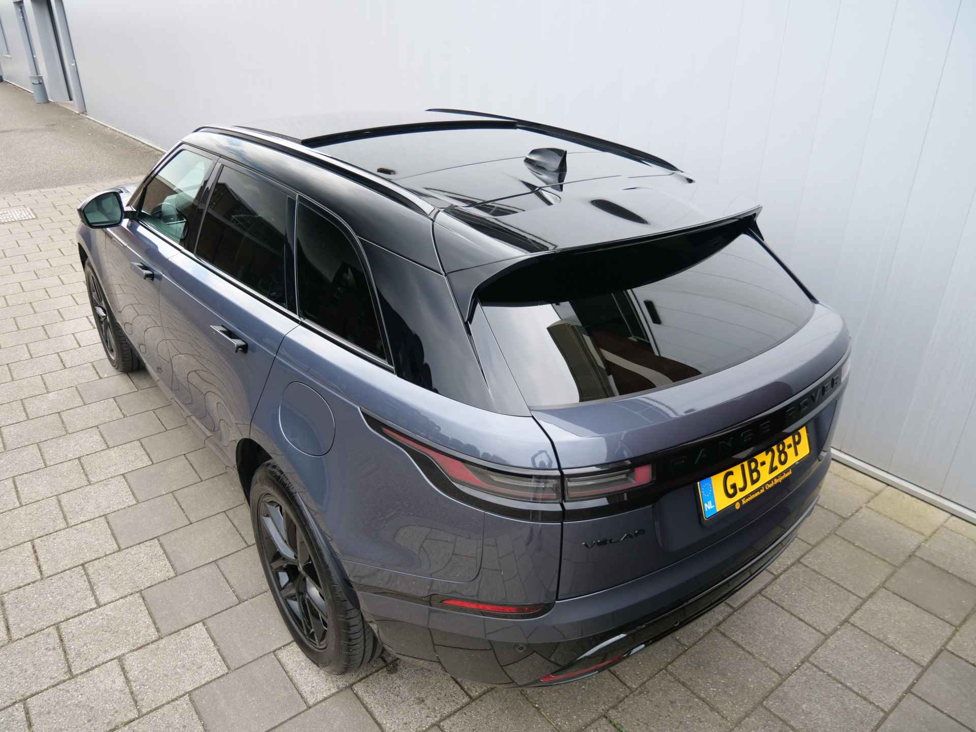 Land Rover Range Rover Velar 2.0 P400e AWD Dynamic HSE PHEV 404pk Automaat Facelift / Leer / Navi / Pano-dak / Camera - 32/46