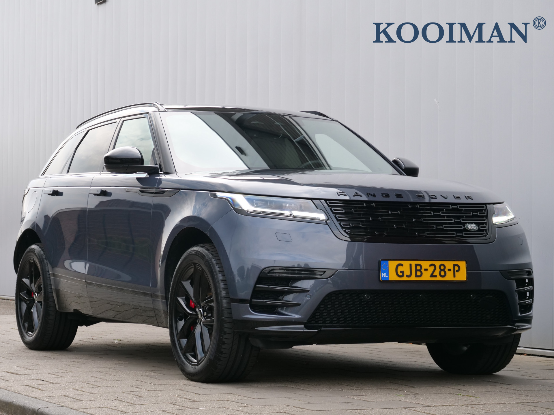 Land Rover Range Rover Velar 2.0 P400e AWD Dynamic HSE PHEV 404pk Automaat Facelift / Leer / Navi / Pano-dak / Camera