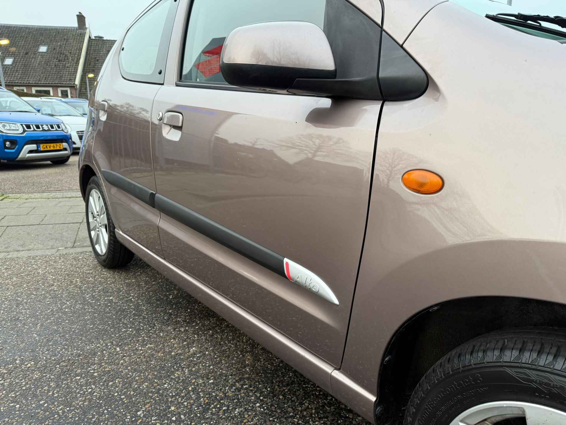 Suzuki Alto 1.0 Exclusive // Airco // Nette door ons onderhouden ALTO // Stootlijst // Spoiler // Rijklaarprijs! - 11/27