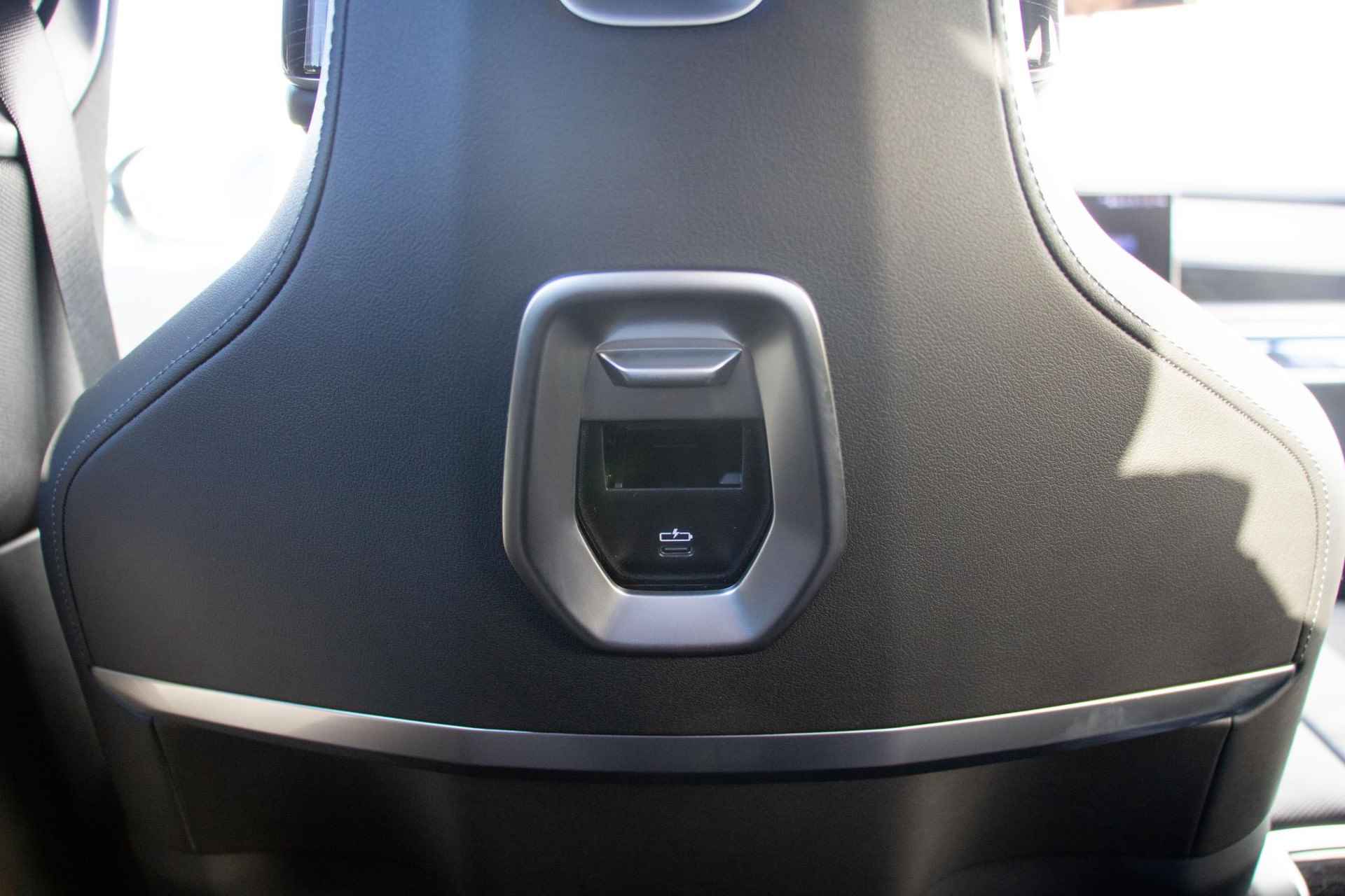 BMW i7 eDrive50 | Glazen panoramadak Sky Lounge | Bowers & Wilkins Diamond Surround Sound Systeem | Selections - 25/33