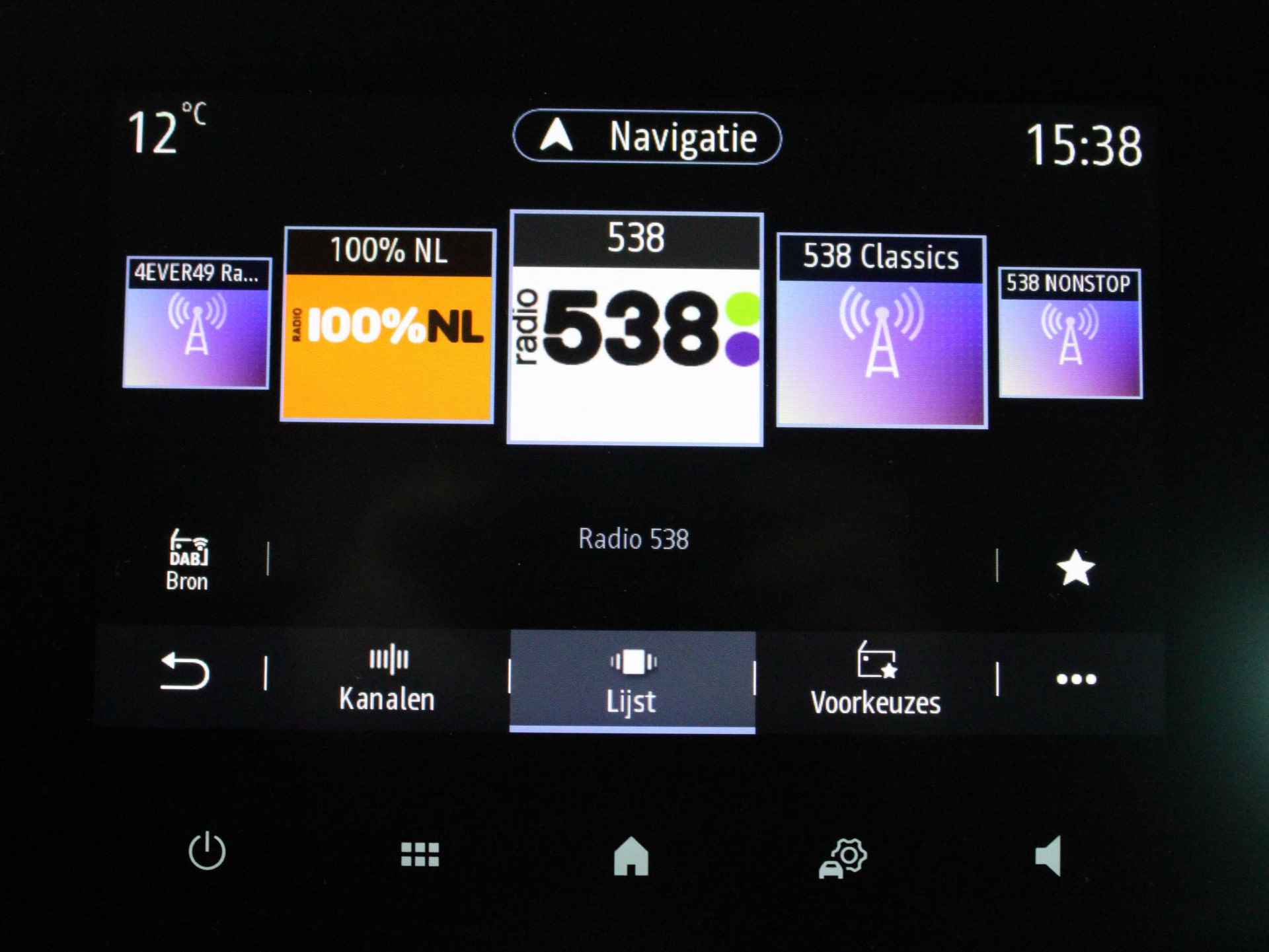 Renault Mégane Estate 1.3 TCe 140 EDC Intens Automaat / Trekhaak / Navigatie / Parkeersensoren / Climate Control / Privacy Glass / LED - 12/44