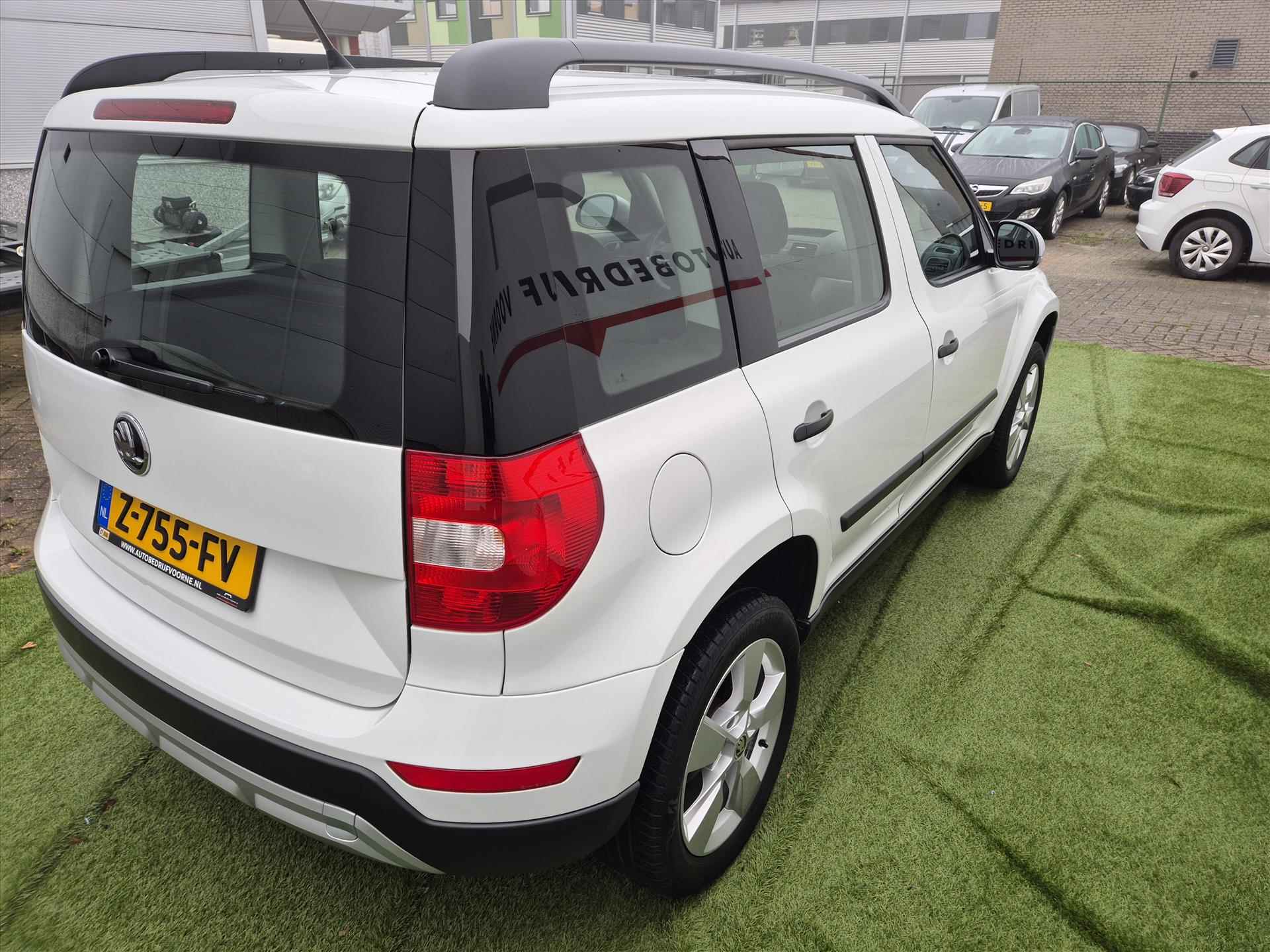 SKODA Yeti 1.2 TSI 105pk Active - 27/31