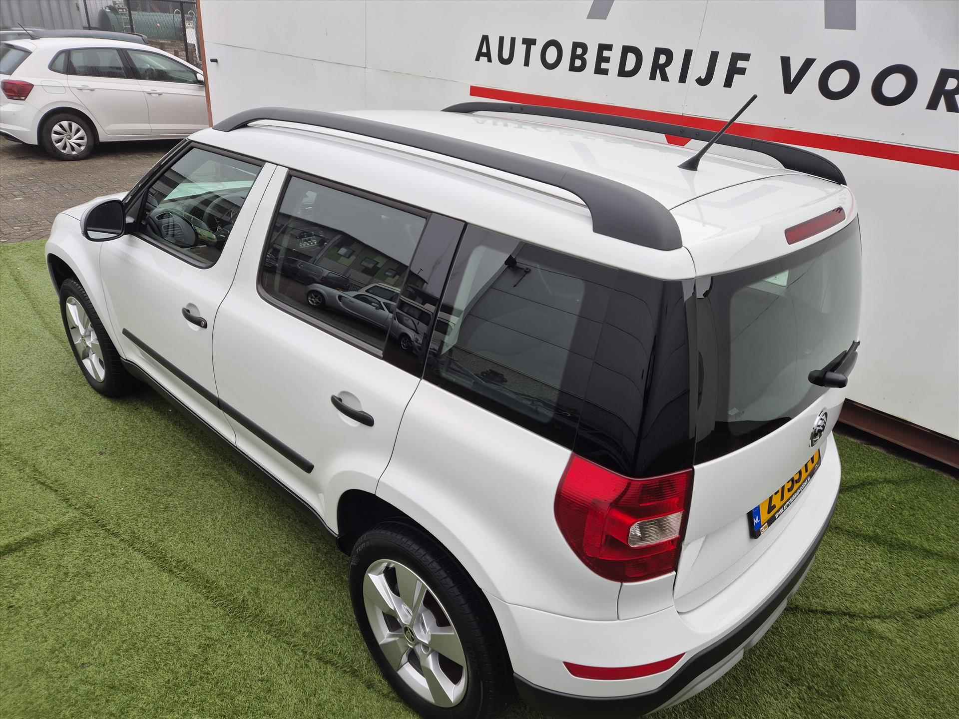 SKODA Yeti 1.2 TSI 105pk Active - 30/31