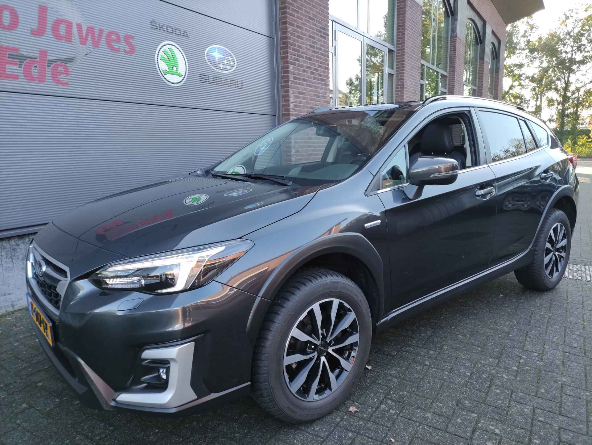 Subaru XV 2.0i e-BOXER Premium Schuif-/Kanteldak - Leder - Achteruitrijcamera - Adaptieve Cr.control - 5/30