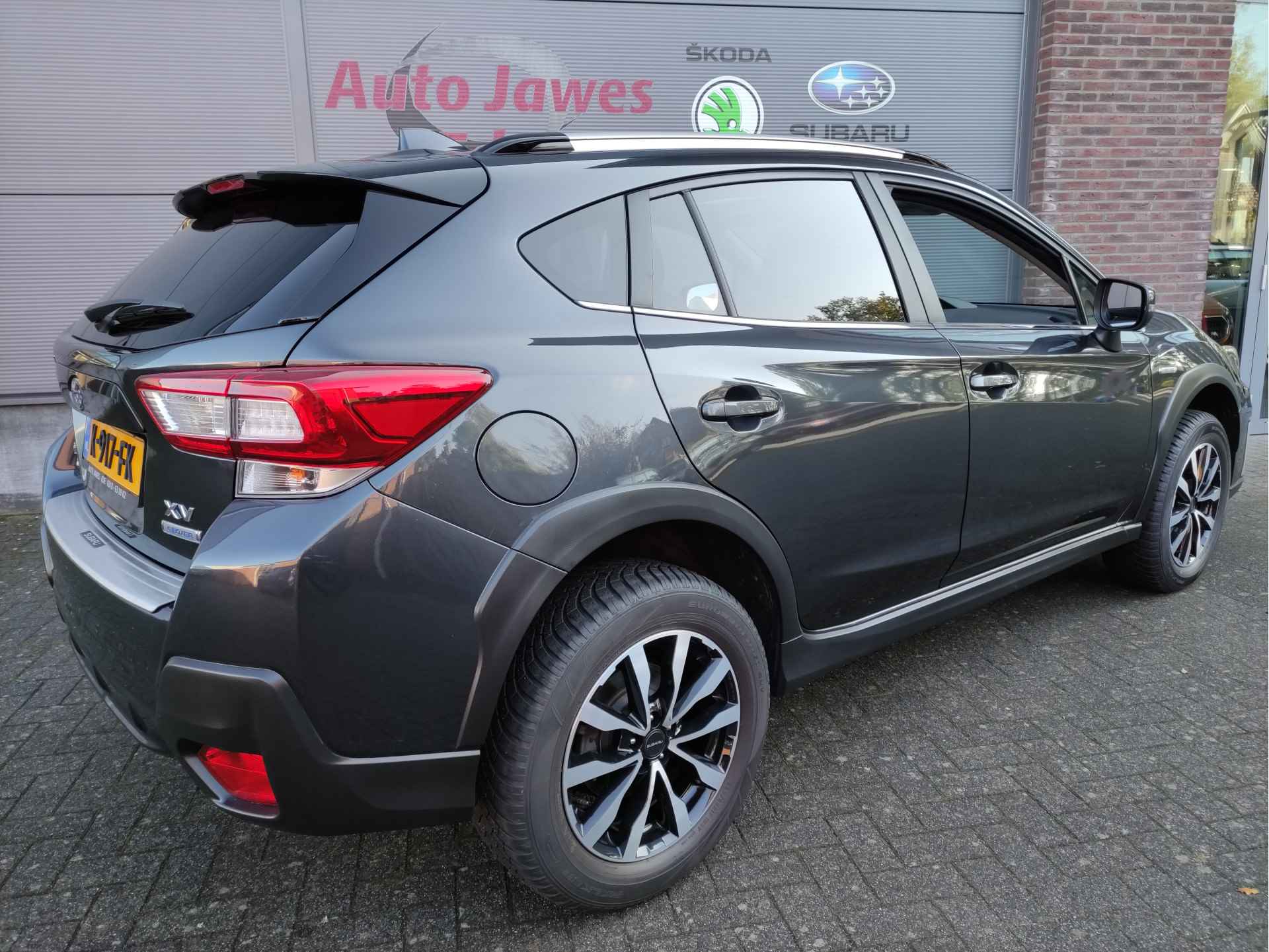 Subaru XV 2.0i e-BOXER Premium Schuif-/Kanteldak - Leder - Achteruitrijcamera - Adaptieve Cr.control - 10/30