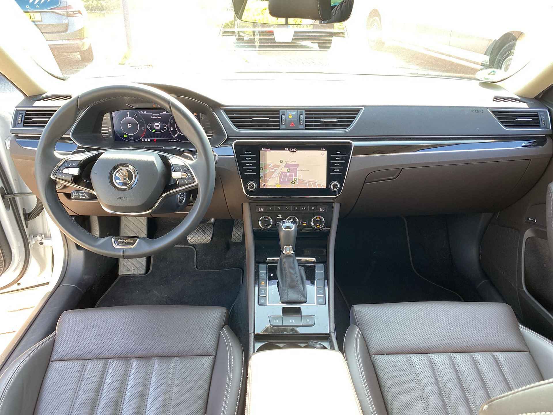 Škoda Superb Combi 1.4 TSI iV 218 pk PHEV Laurin & Klement | 360 Camera | ACC | 19 Inch | DCC | - 14/31