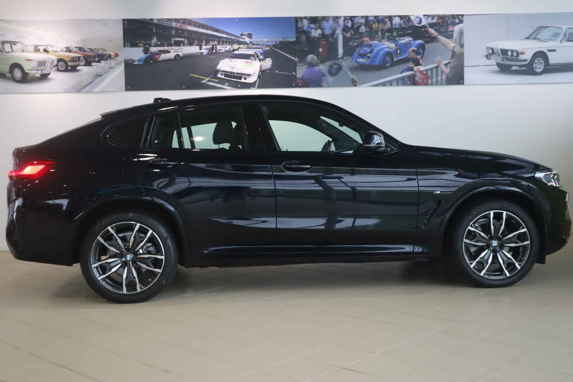 BMW X4 xDrive20i High Executive M-Sportpakket / Laserlight / Comfort Access - 3/25