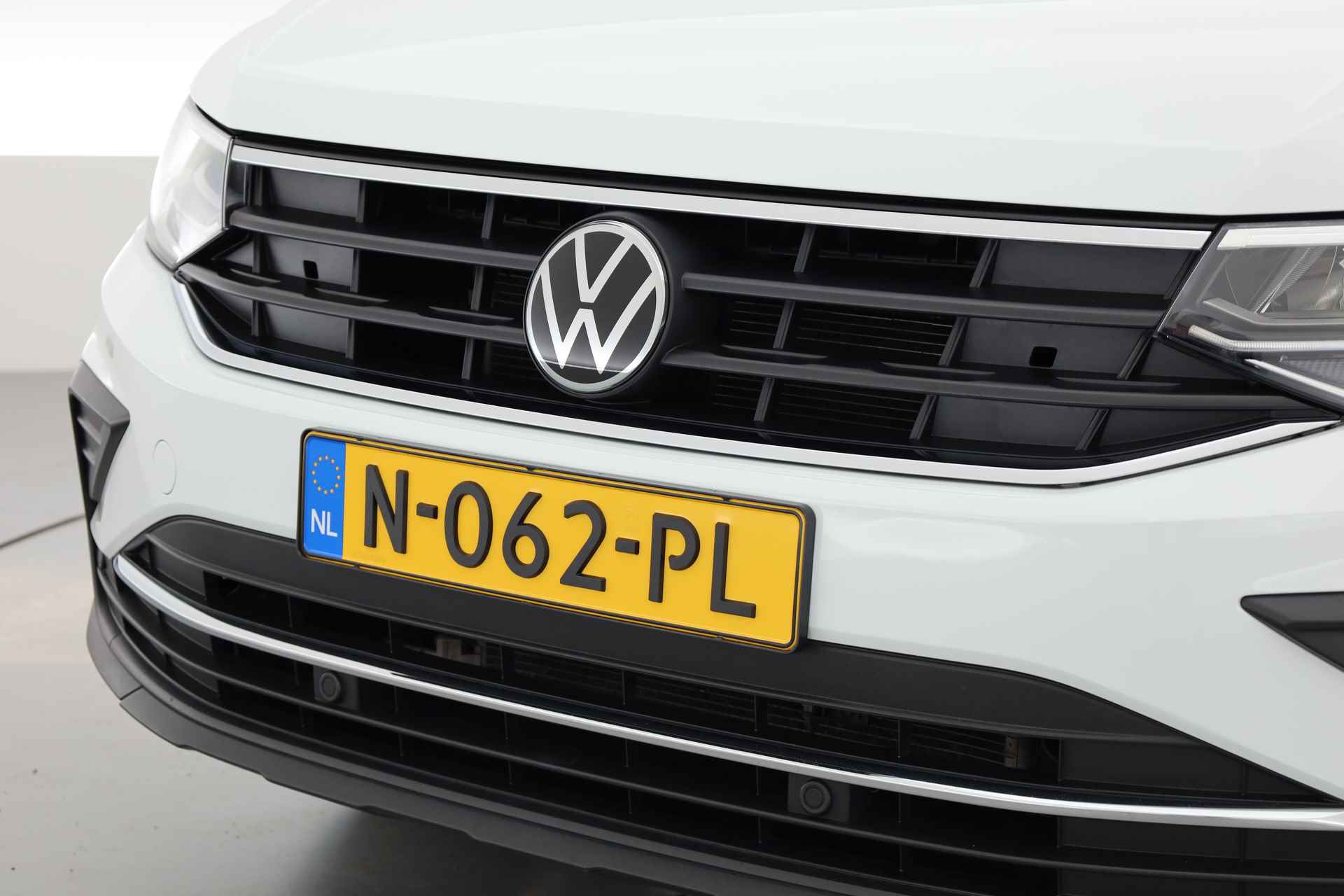 Volkswagen Tiguan 1.5 TSI | Navi | Stoel- Stuurverw. | Adapt. Cruise | 19'' | Elek. Achterklep - 20/25