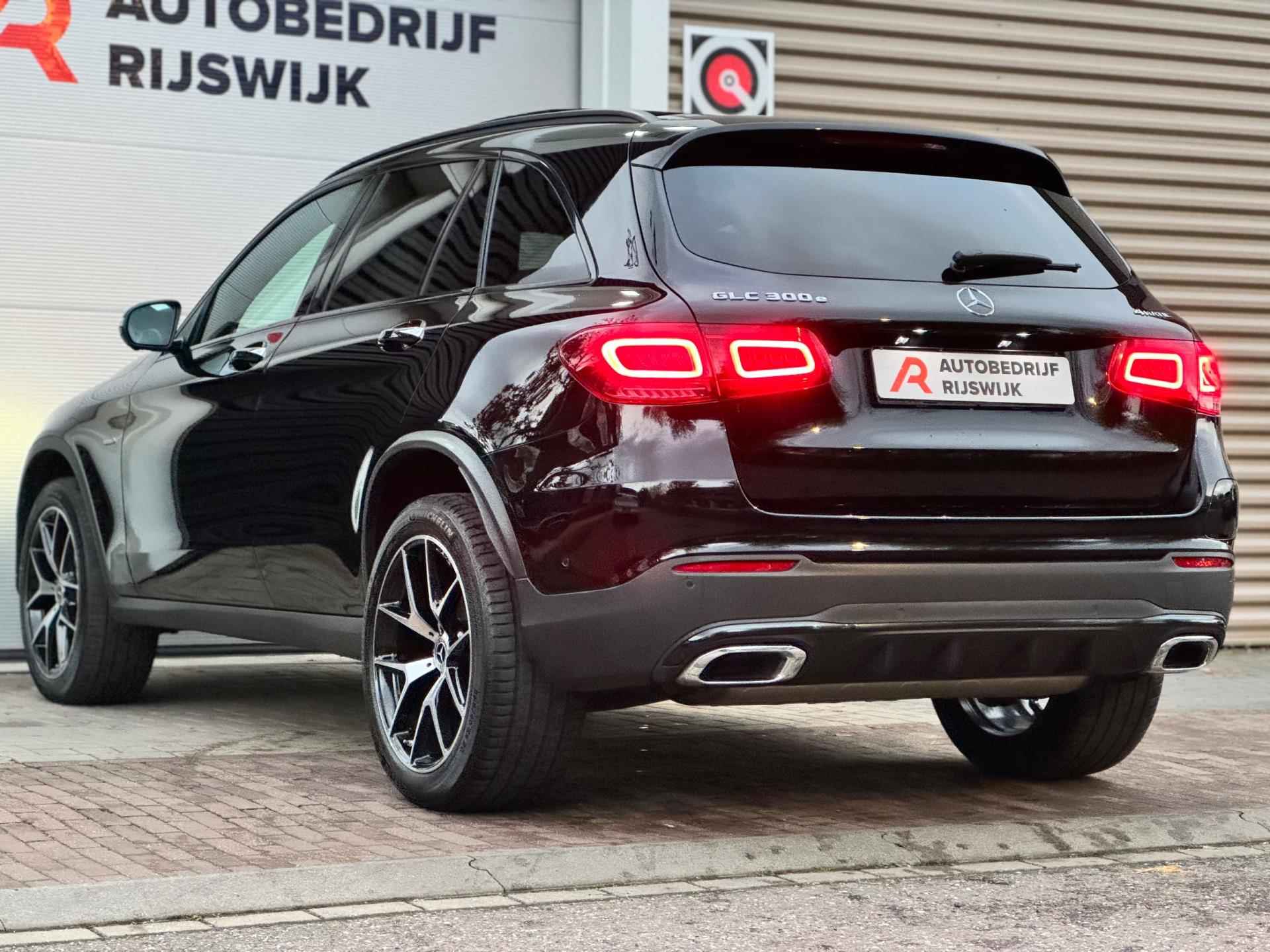 Mercedes-Benz GLC-klasse 300e 4MATIC Premium Memory/360/Pano - 9/25