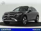 Mercedes-Benz GLC 300e 4MATIC Luxury Line | Trekhaak | KEYLESS GO-comfortpakket | Parkeerpakket met achteruitcamera | URBAN GUARD voertuigbescherming plus | Winter pakket | EASY PACK achterklep |