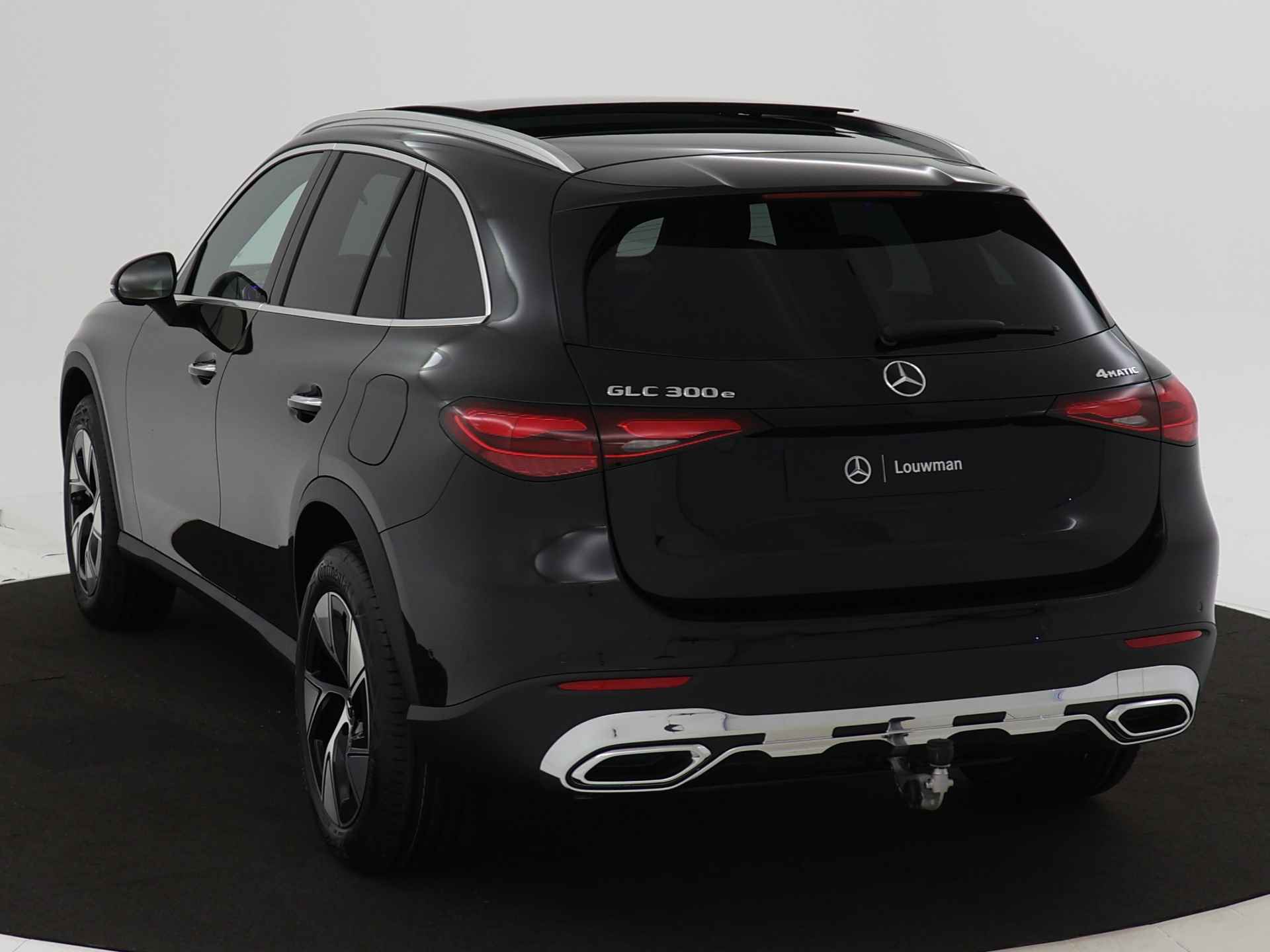 Mercedes-Benz GLC 300e 4MATIC Luxury Line | Trekhaak | KEYLESS GO-comfortpakket | Parkeerpakket met achteruitcamera | URBAN GUARD voertuigbescherming plus | Winter pakket | EASY PACK achterklep | - 13/39