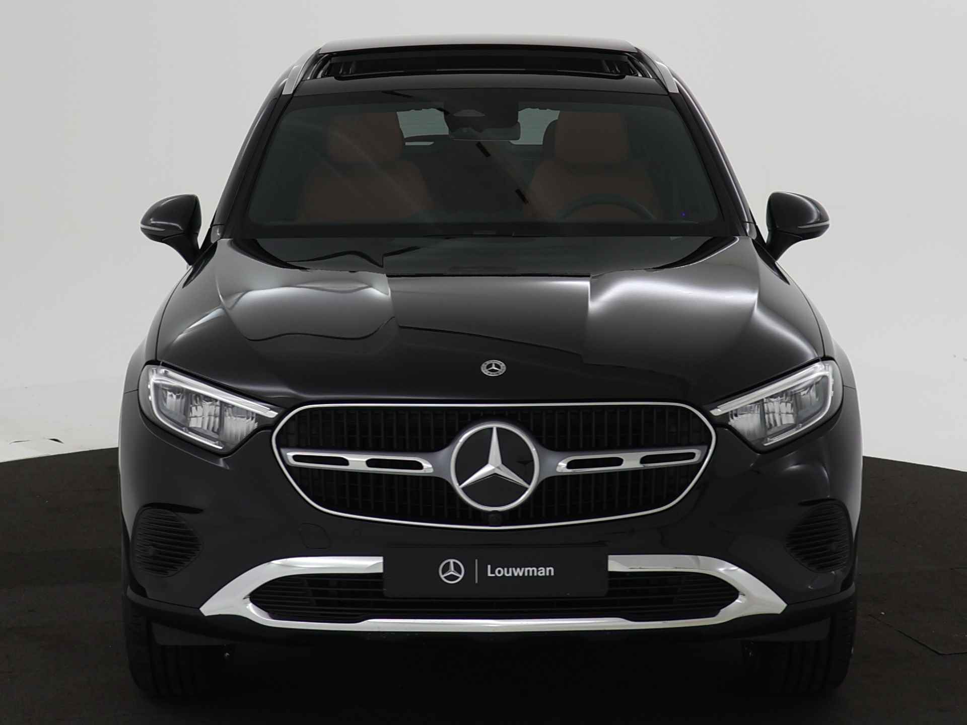 Mercedes-Benz GLC 300e 4MATIC Luxury Line | Trekhaak | KEYLESS GO-comfortpakket | Parkeerpakket met achteruitcamera | URBAN GUARD voertuigbescherming plus | Winter pakket | EASY PACK achterklep | - 22/39