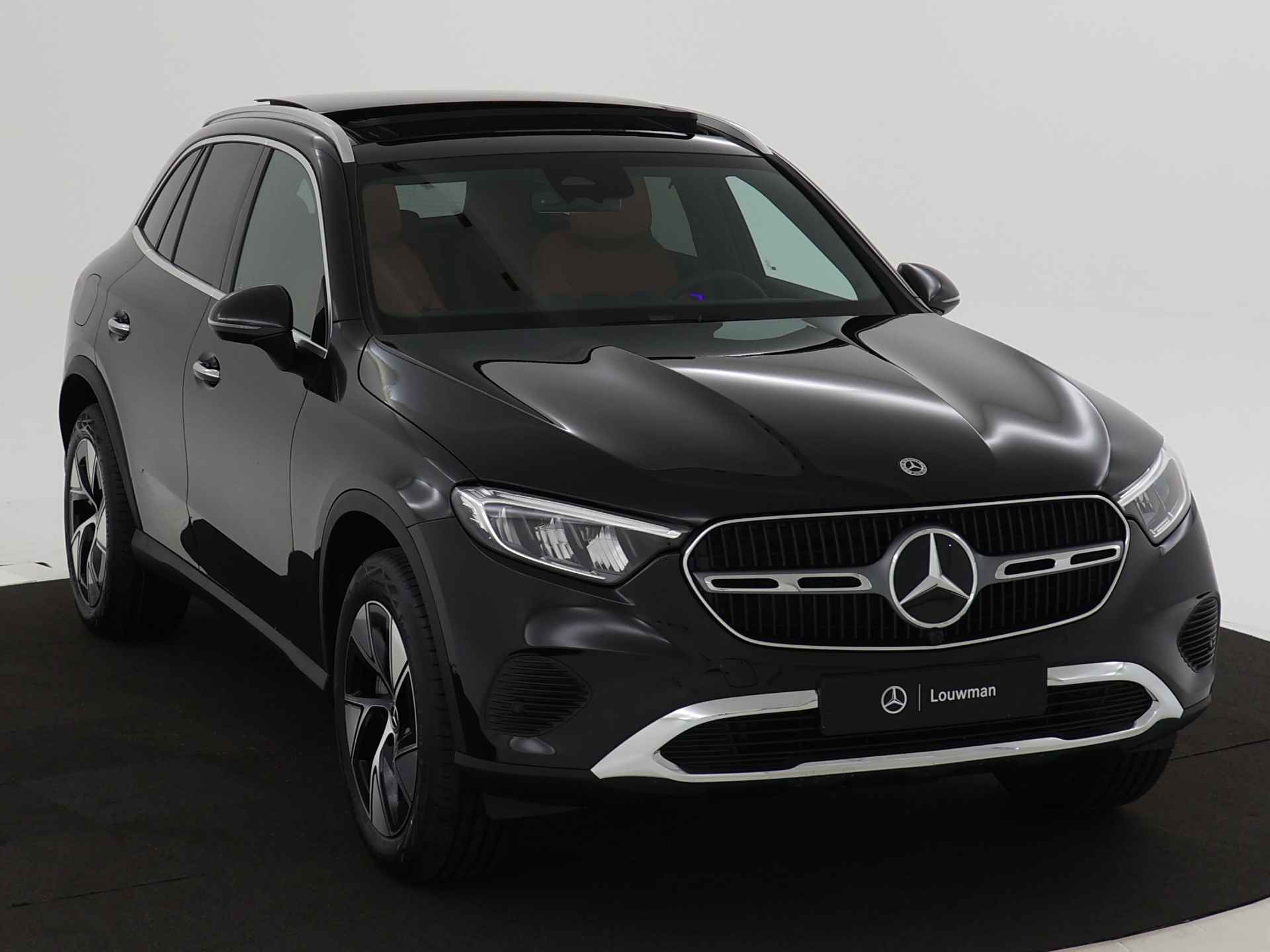 Mercedes-Benz GLC 300e 4MATIC Luxury Line | Trekhaak | KEYLESS GO-comfortpakket | Parkeerpakket met achteruitcamera | URBAN GUARD voertuigbescherming plus | Winter pakket | EASY PACK achterklep | - 23/39