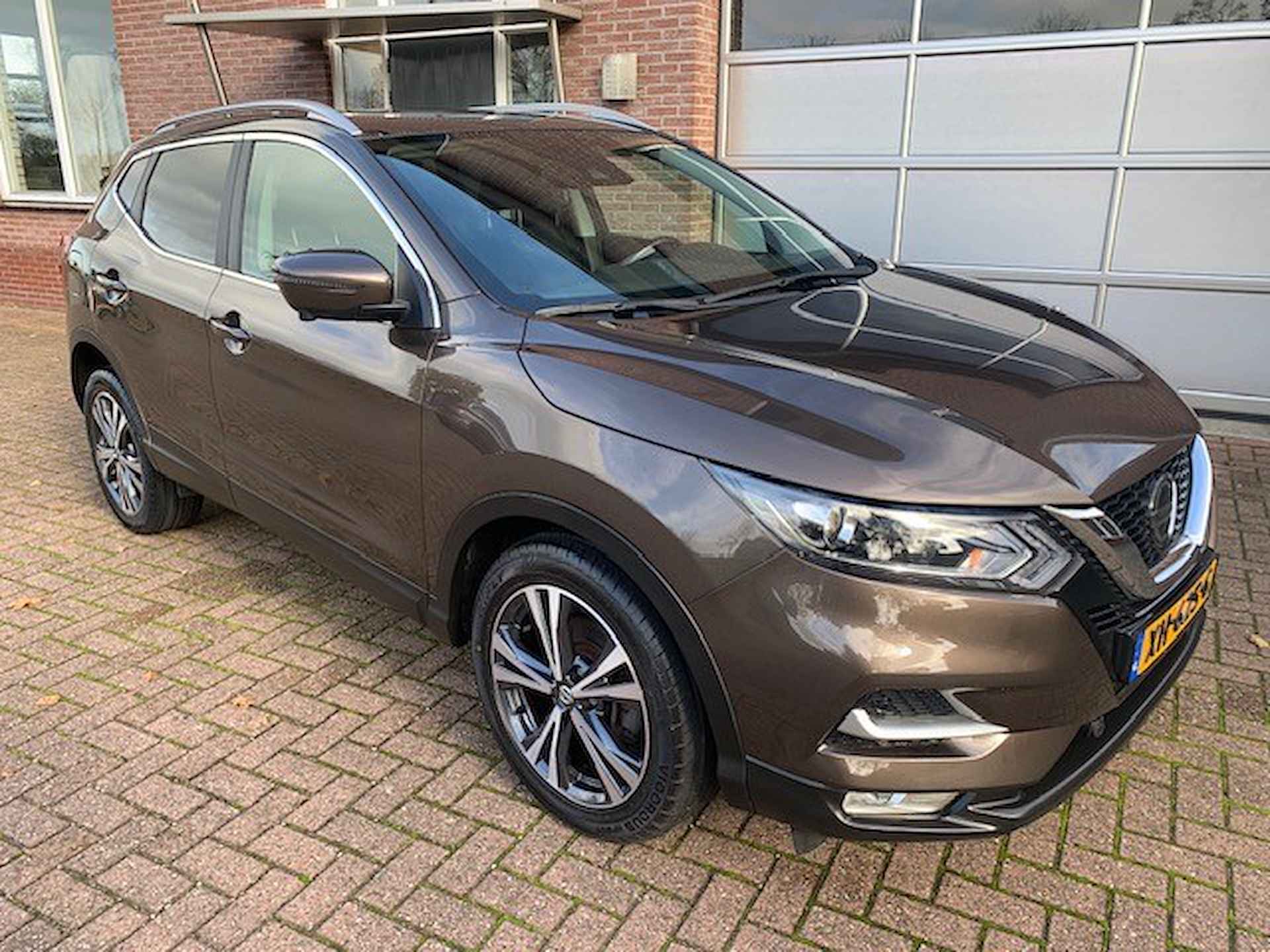 Nissan QASHQAI 1.2 N-Connecta Automaat / Panoramadak - 3/23