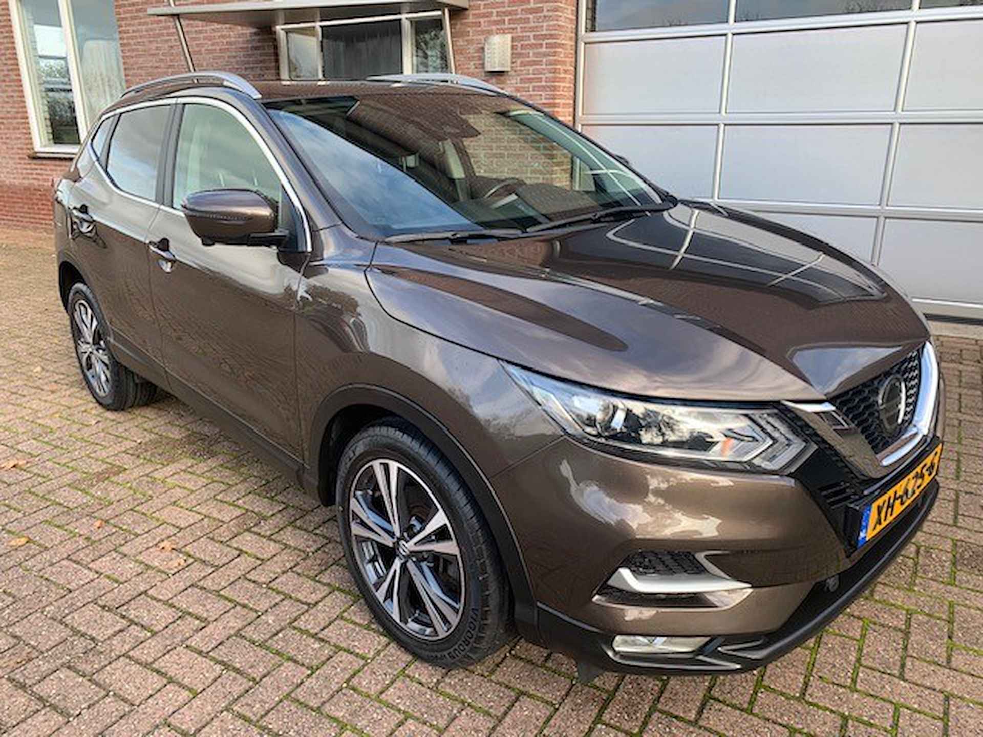 Nissan QASHQAI 1.2 N-Connecta Automaat / Panoramadak - 6/23