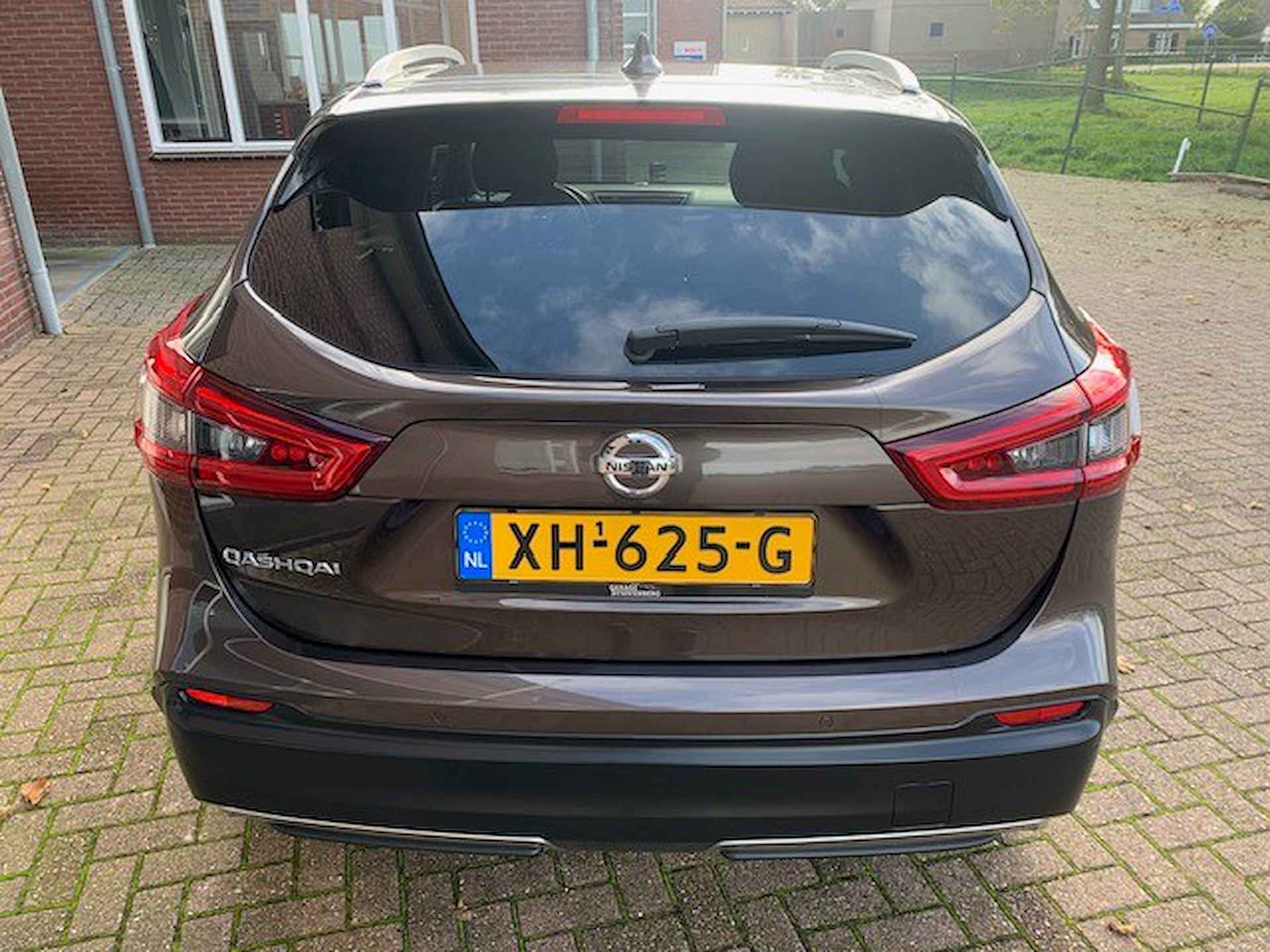 Nissan QASHQAI 1.2 N-Connecta Automaat / Panoramadak - 10/23