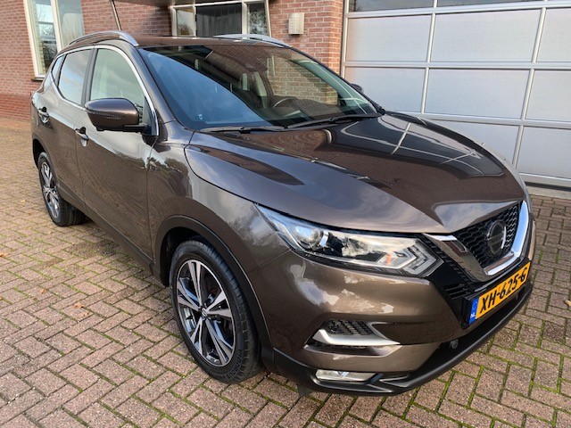 Nissan QASHQAI 1.2 N-Connecta Automaat / Panoramadak