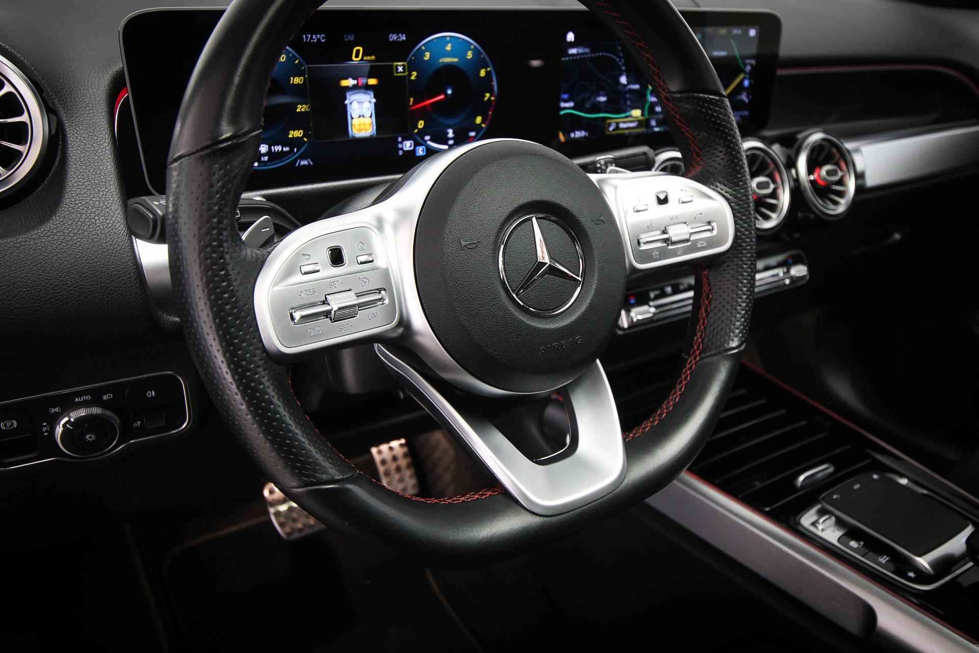 Mercedes-Benz GLB 200 Business Solution AMG | WIDESCREEN | PANORAMADAK | APPLE CARPLAY | CAMERA | 19" - 33/78