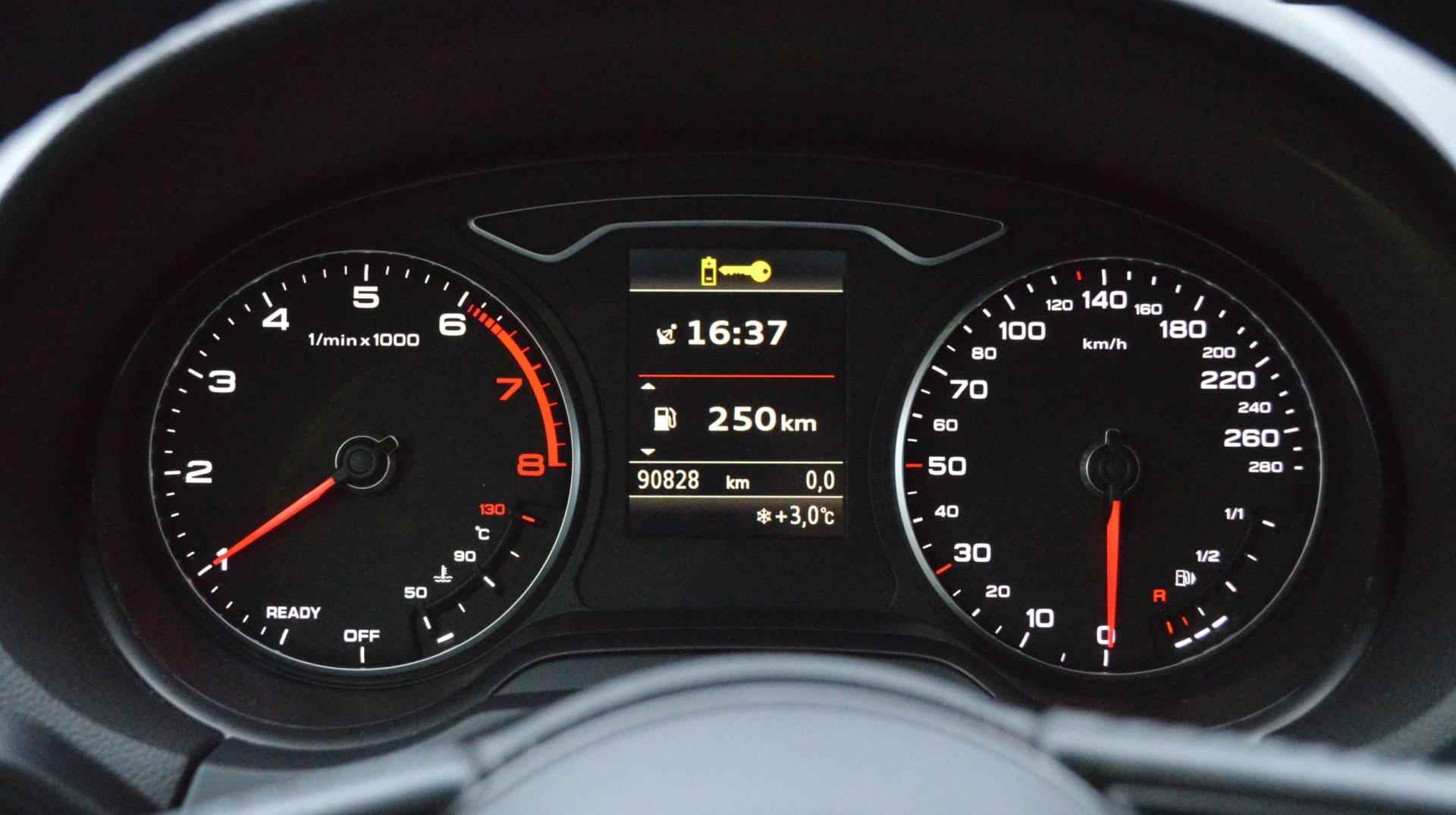Audi A3 Limousine 1.0 TFSI Sport Edition Trekhaak|LED|Navi.|PDC|Cruis| NL auto - 19/31