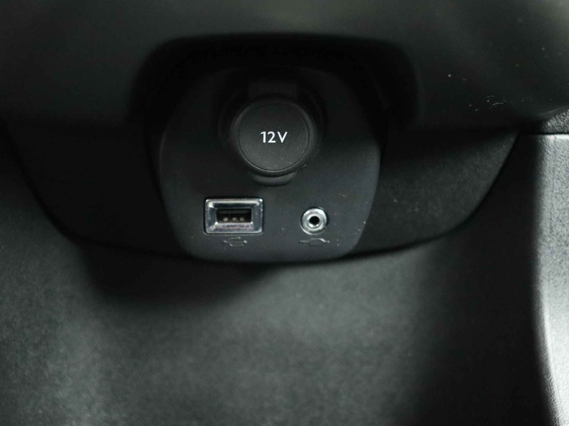 Toyota Aygo 1.0 VVT-i x-play | Airco | Camera | - 32/39