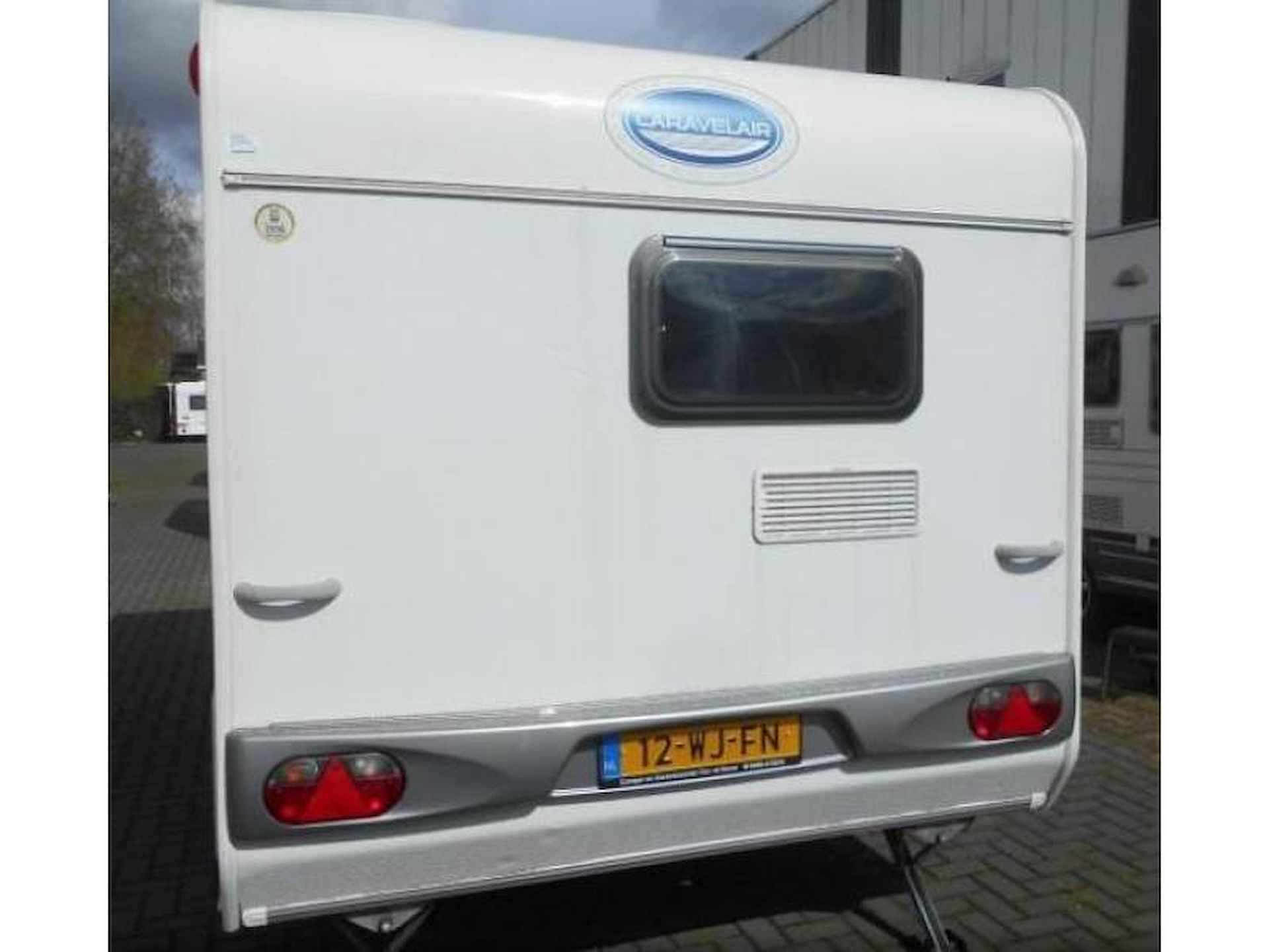 Caravelair Antares 465 Dwarsbed / Luifel. - 4/17