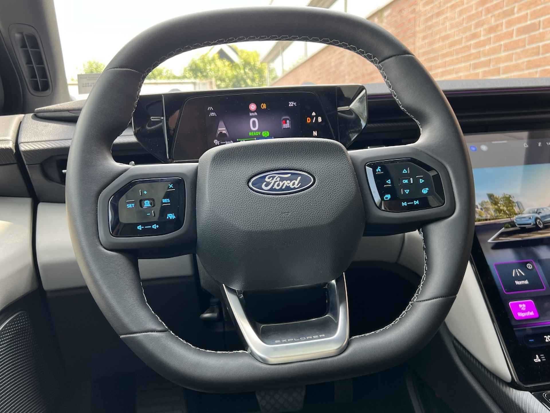 Ford Explorer ELECTRIC tot 602km rijbereik! NU TE BESTELLEN! - 32/39