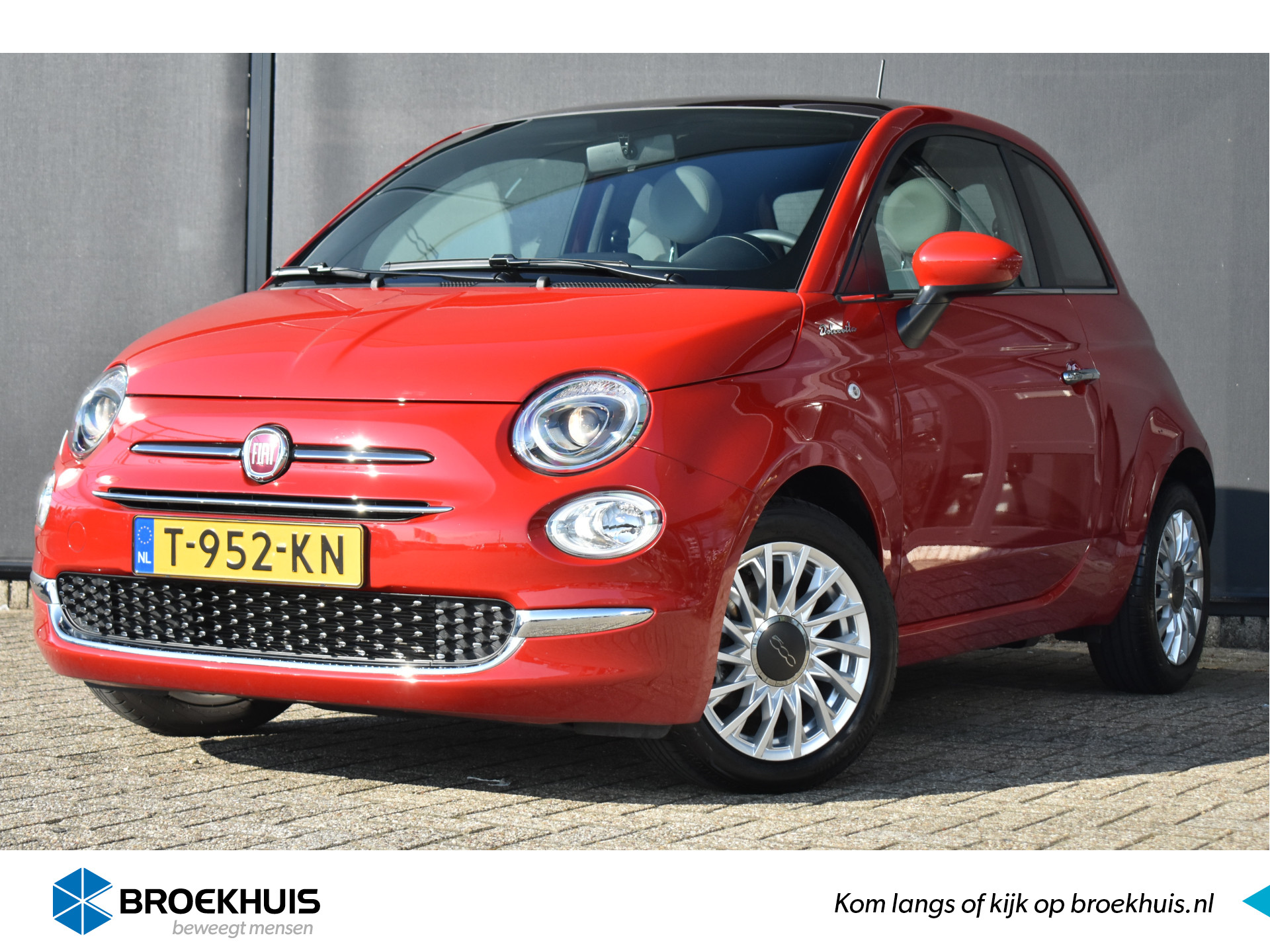 Fiat 500 1.0 Hybrid Dolcevita | Navigatie | Panoramadak | Airco | 15"LMV | Snelheidsbegrenzer | Apple Carplay | Android Auto | Nieuwstaat