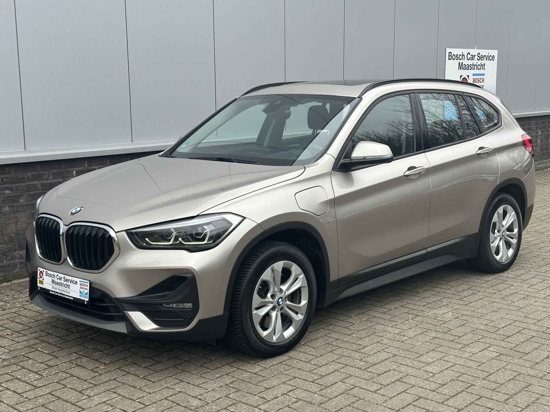 BMW X1 xDrive25e Executive | Panorama | Head-up | ACC | Camera | Adaptive CC | Noodremsyst assist - Snelh-/afstandsreg- | Garantie Interesse, Proefrit? Bel of app met: 06-24 28 28 42 - 3/36