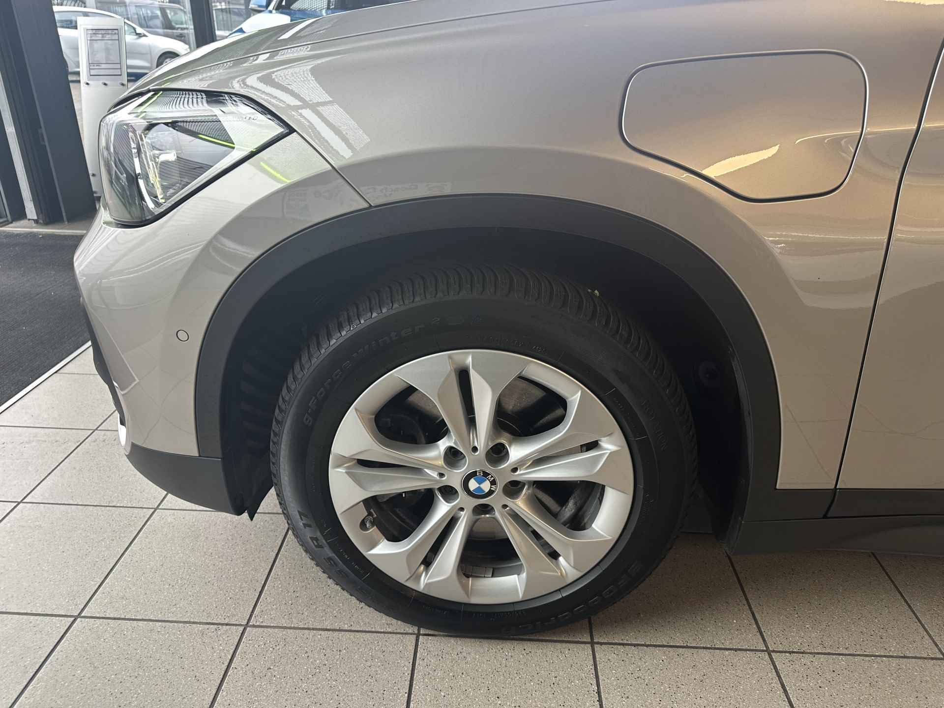 BMW X1 xDrive25e Executive | Panorama | Head-up | ACC | Camera | Adaptive CC | Noodremsyst assist - Snelh-/afstandsreg- | Garantie Interesse, Proefrit? Bel of app met: 06-24 28 28 42 - 30/36