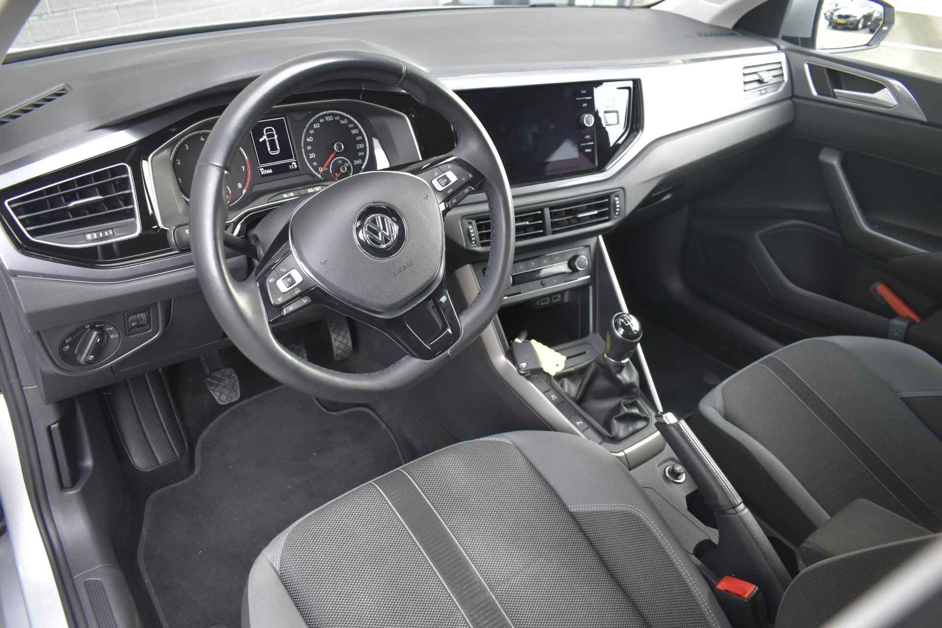 Volkswagen Polo 1.0 TSI Highline Business R / R-Line / Navigatie / Clima / Cruise Control - 3/41