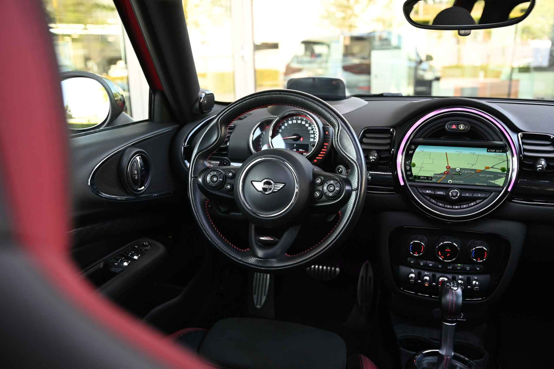 MINI Clubman JCW ALL4 Chili Automaat / Panoramadak / Camera / Active Cruise Control / Harman Kardon / Head-up Display / 19"LM-velgen - 31/32