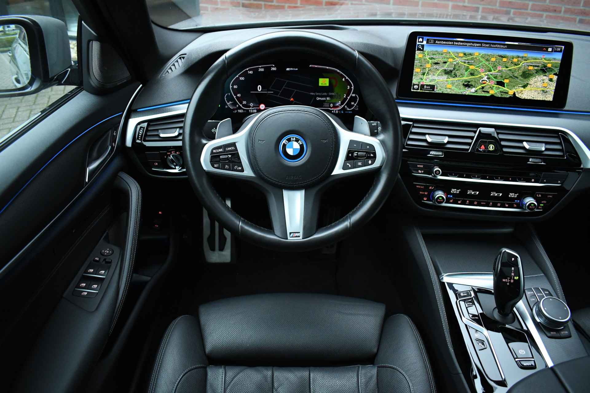 BMW 5 Serie Touring 530e xDrive M-Sport Pano Comf+Ventilatie HUD H/K Laser 19inch - 23/81