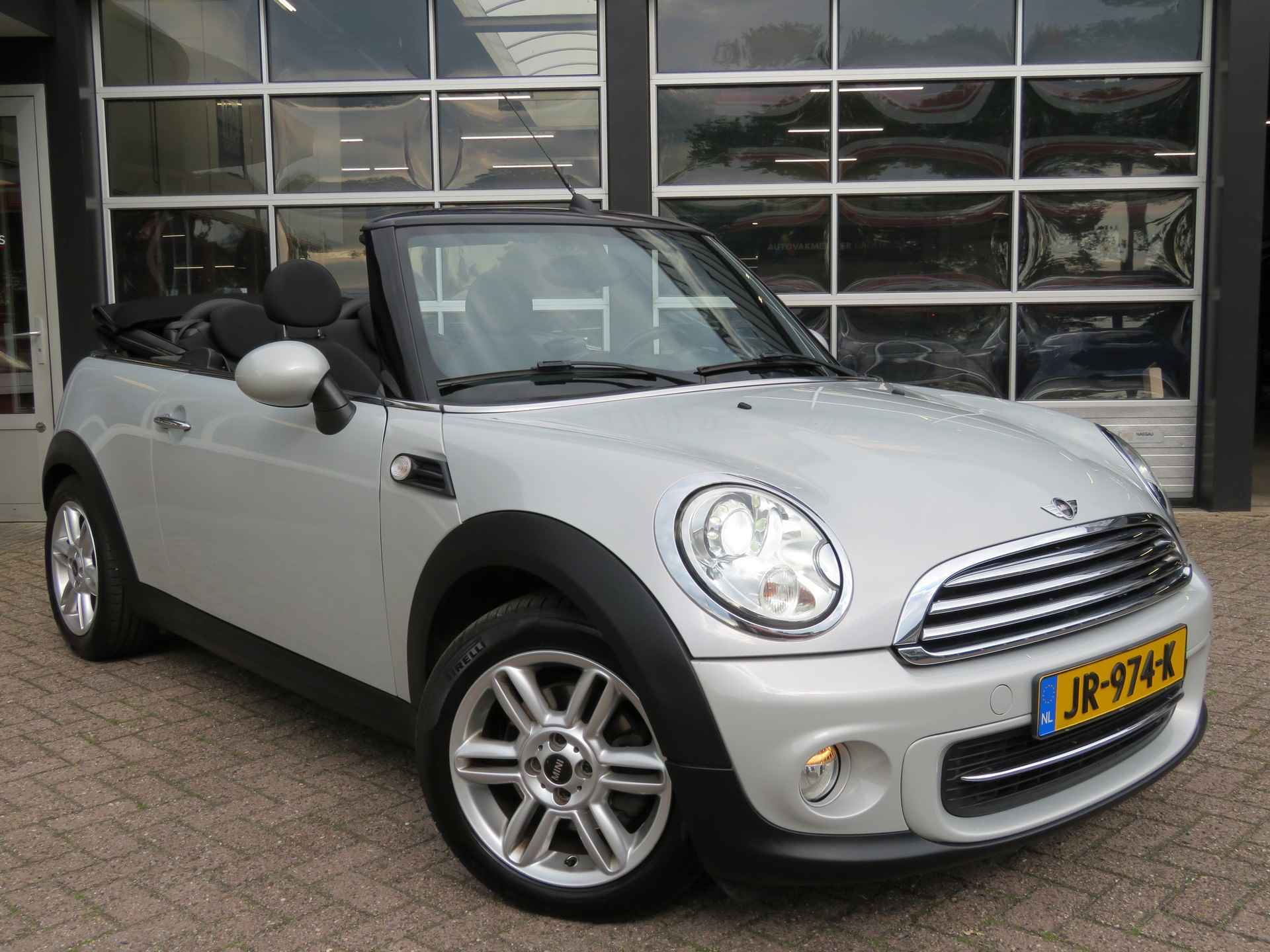 MINI Cabrio 1.6 Cooper Pepper / Xenon / Stoelverwerw. / Acc/ - 7/41