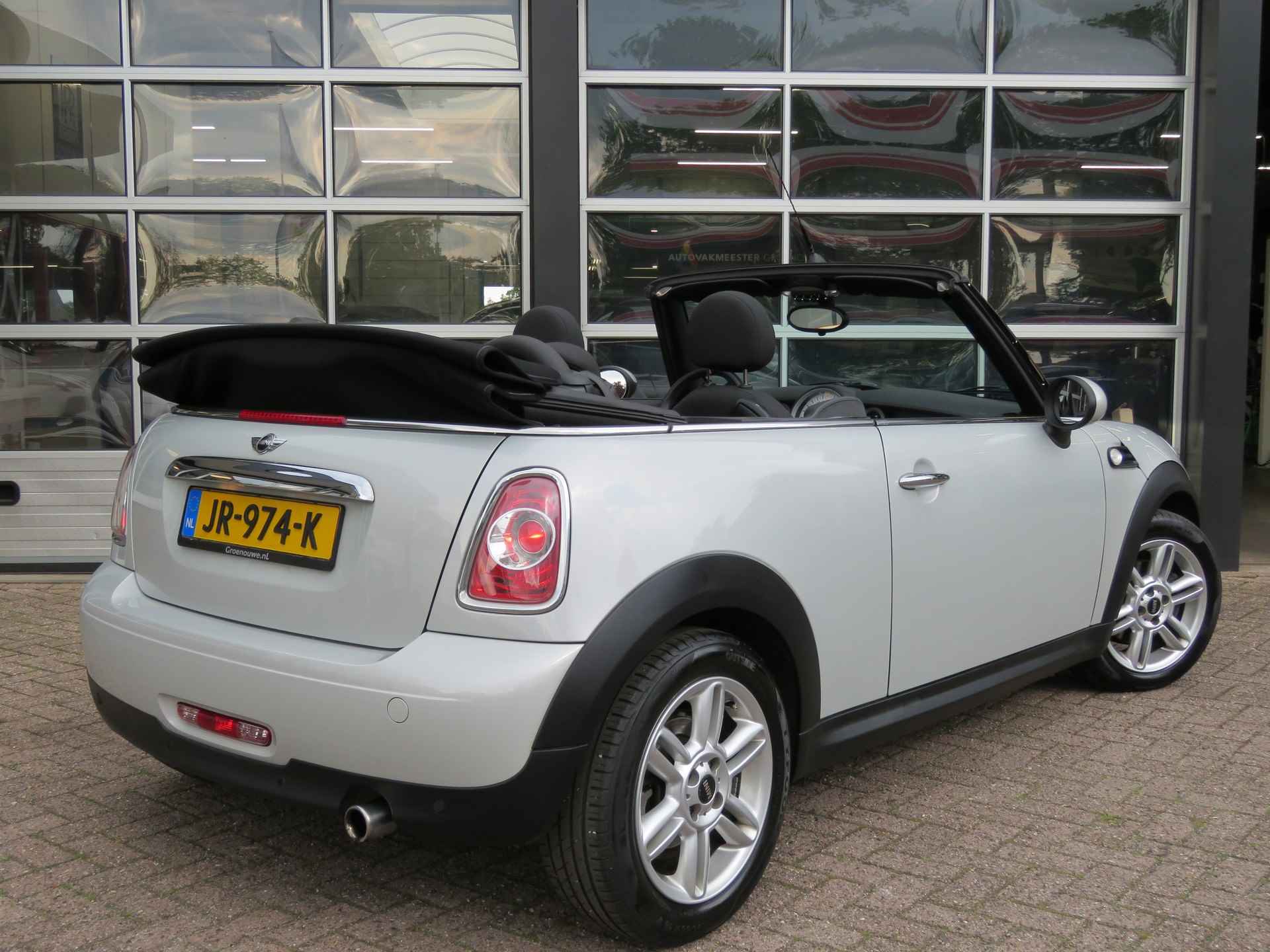 MINI Cabrio 1.6 Cooper Pepper / Xenon / Stoelverwerw. / Acc/ - 20/41