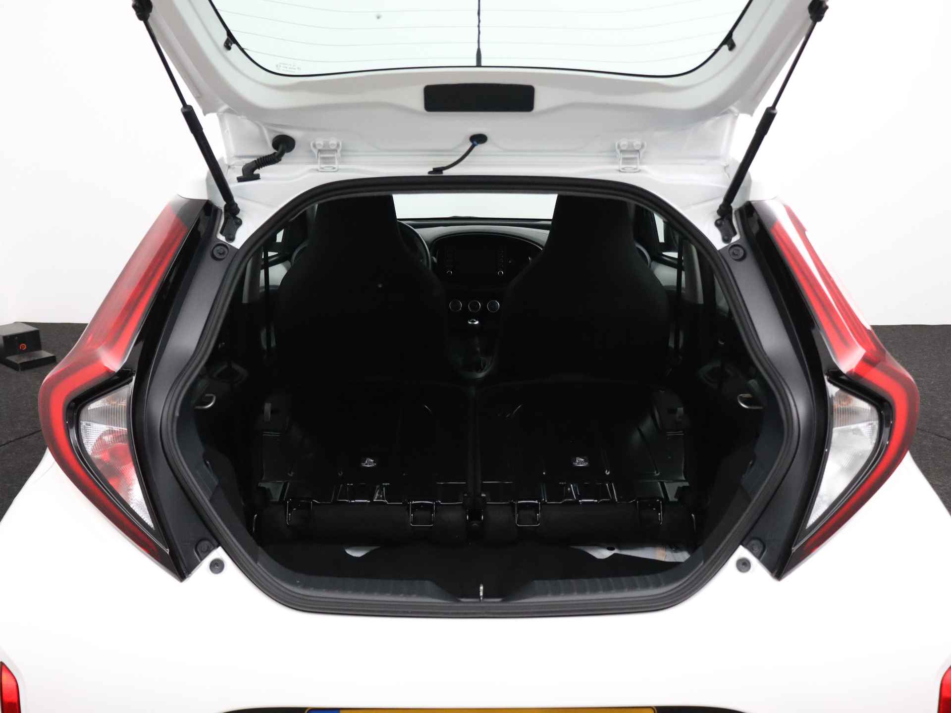 Toyota Aygo X 1.0 VVT-i play | Carplay | BTW auto - 29/32