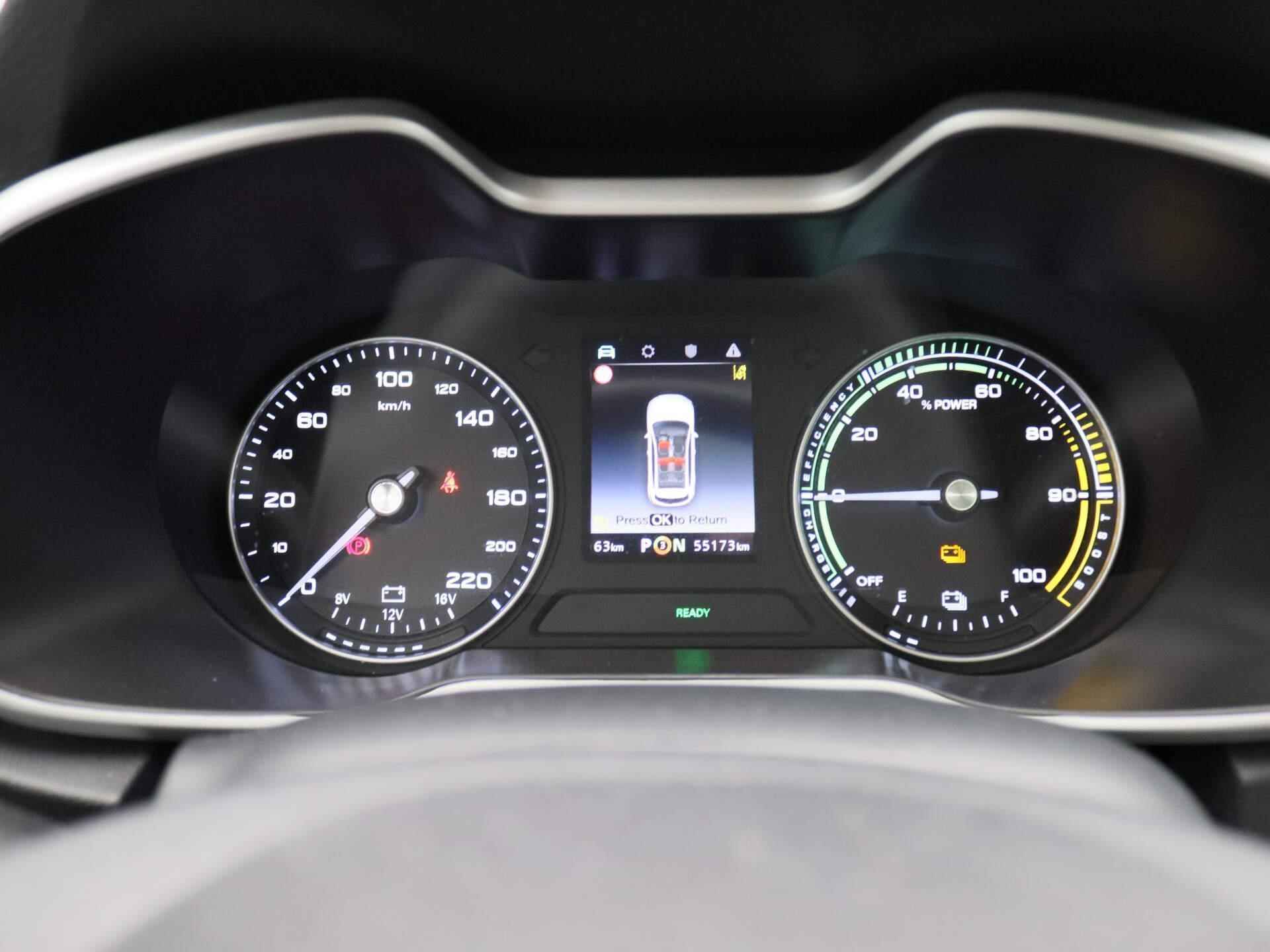 MG ZS EV Luxury 45 kWh | Panoramadak | Camera | Lederen Bekleding | Navigatie | - 8/28