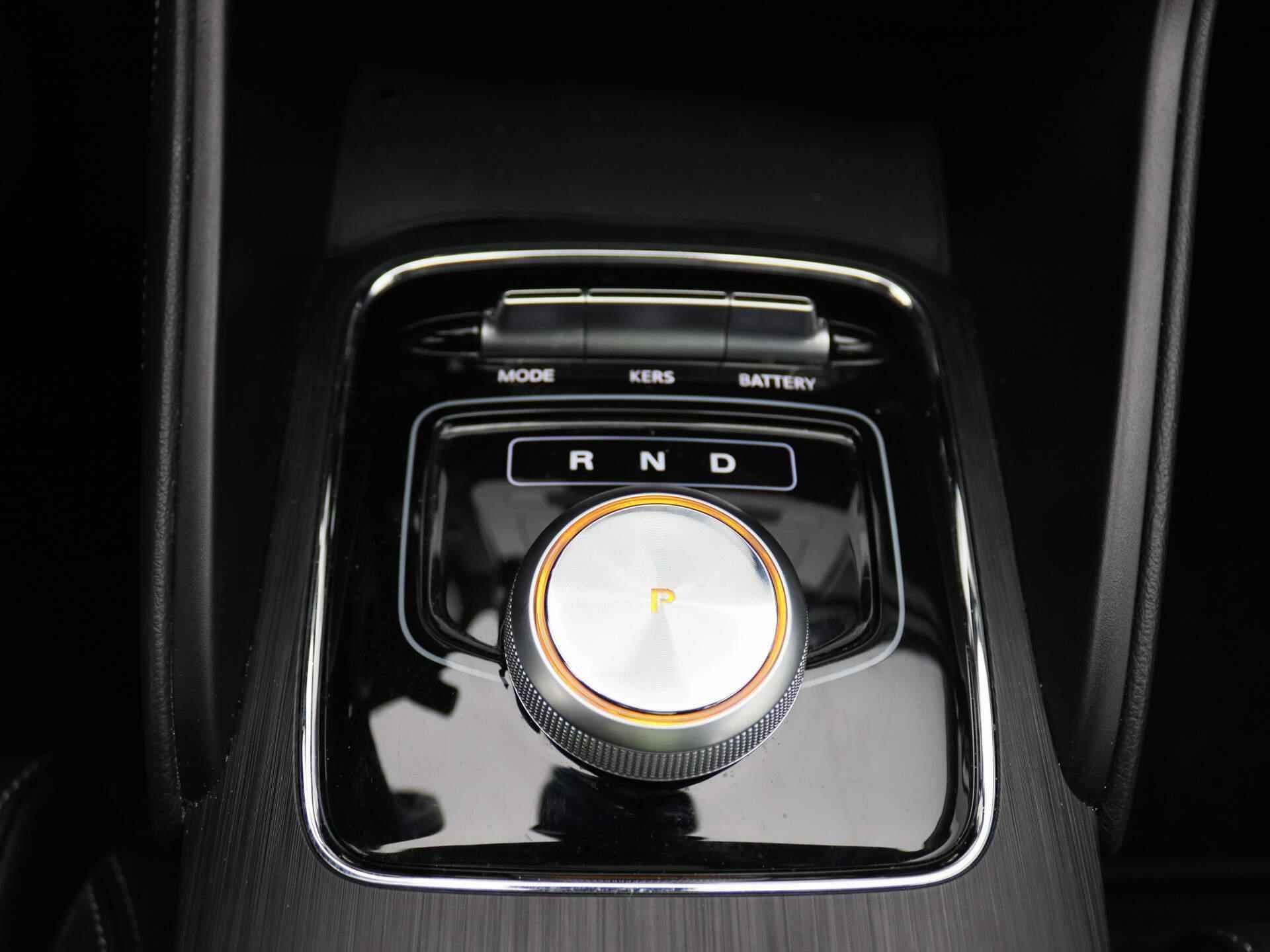 MG ZS EV Luxury 45 kWh | Panoramadak | Camera | Lederen Bekleding | Navigatie | - 10/28
