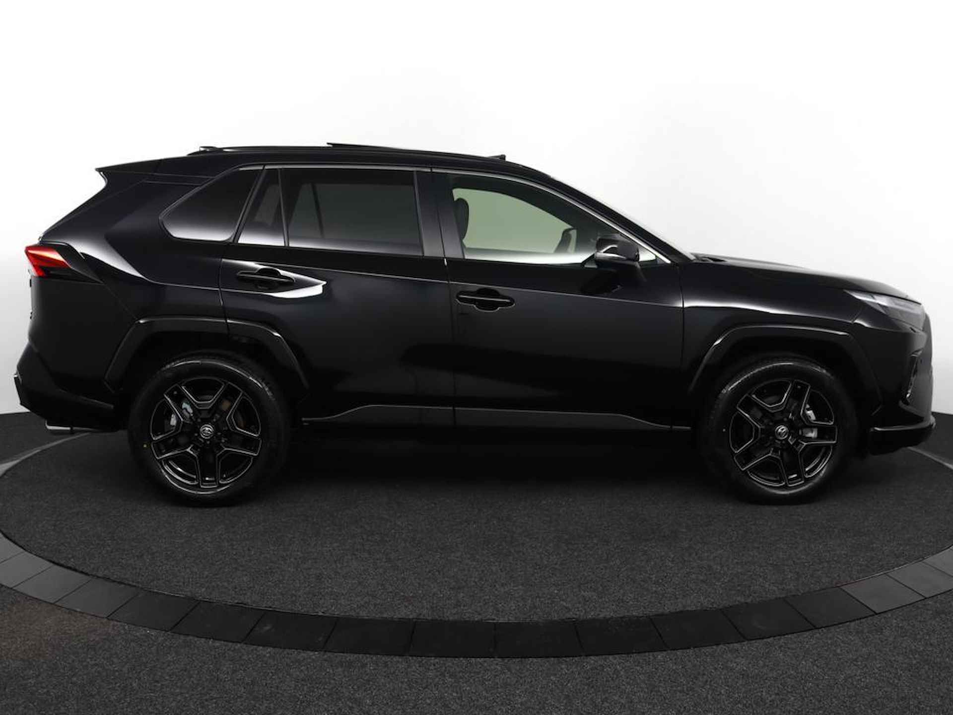 Toyota RAV4 2.5 Hybrid AWD GR SPORT | Schuif-/kanteldak | JBL | Stoelverwarming | - 13/65