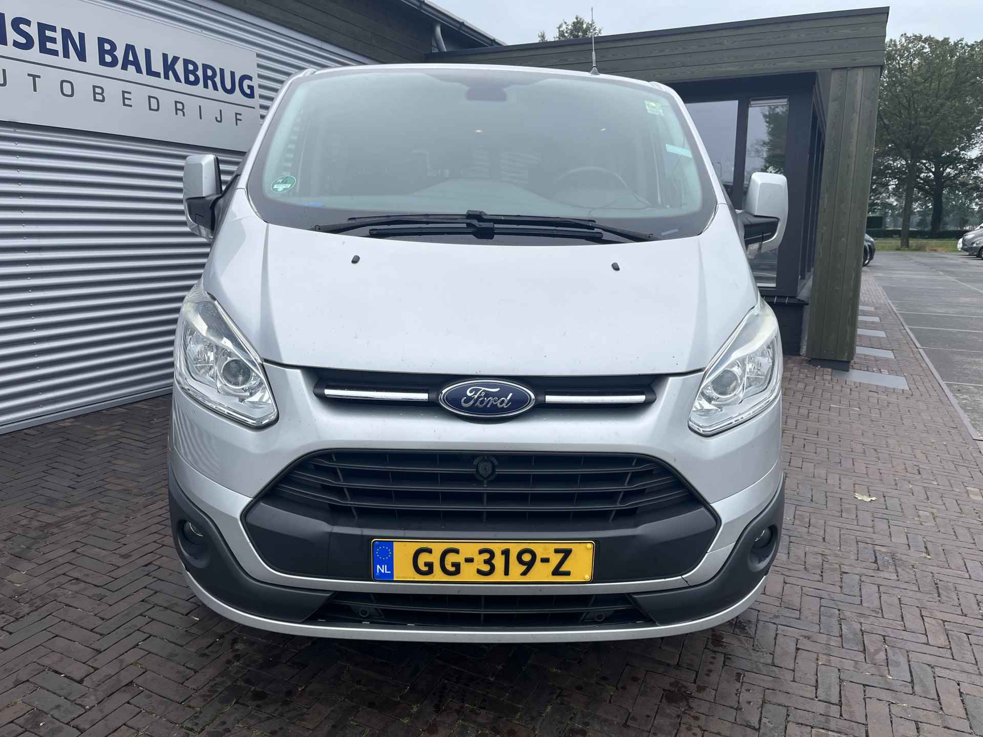 Ford Transit Custom Tourneo 300 2.2 TDCI L2H1 Titanium - 3/27