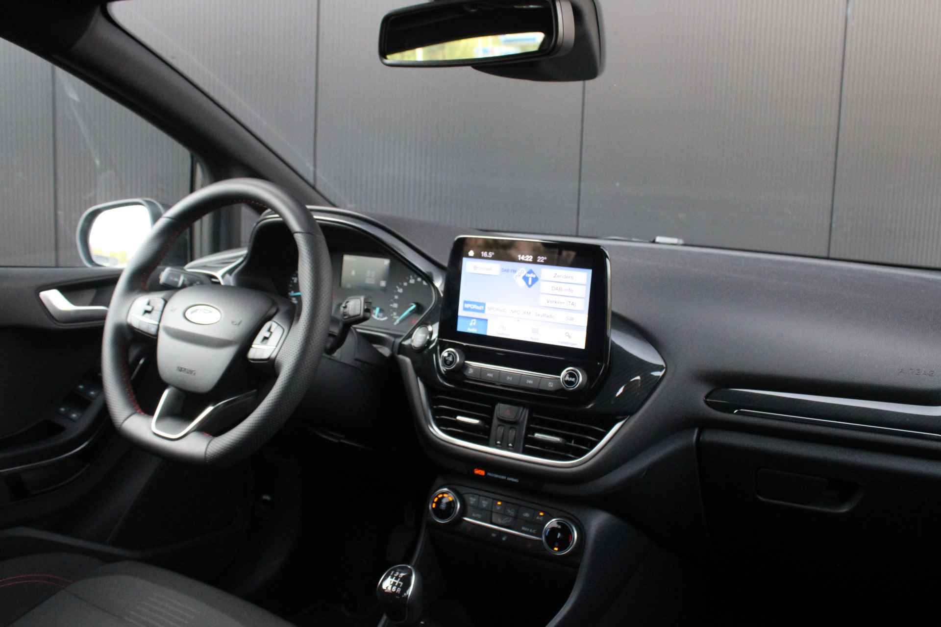 Ford Fiesta 1.0 125pk EcoBoost Hybrid ST-Line | 17'' | Keyless | Privacy-glass | Apple carplay | Winter-pack - 5/24