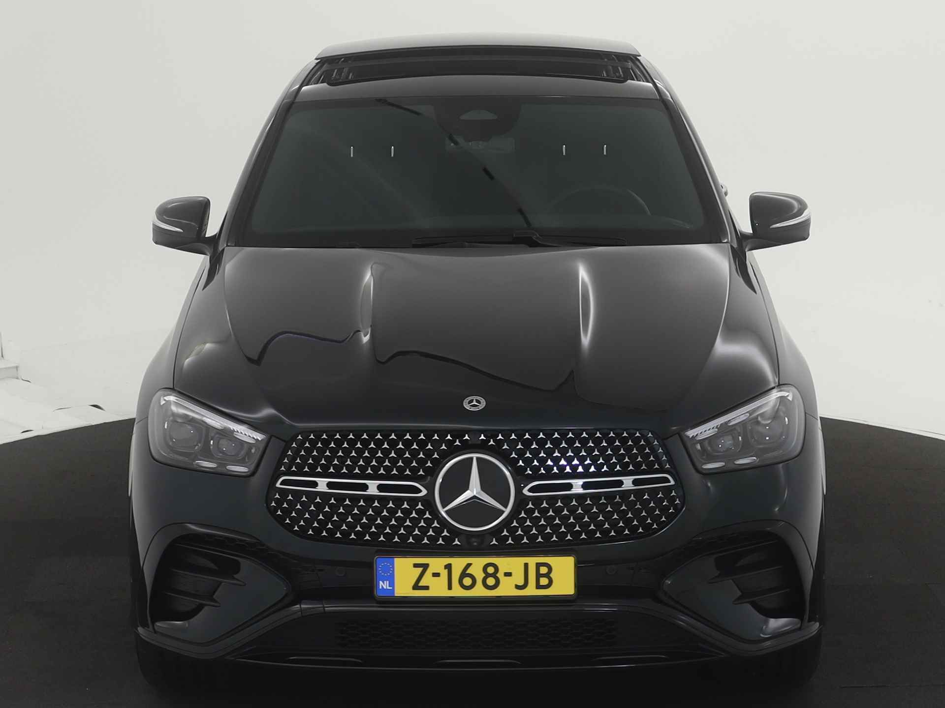 Mercedes-Benz GLE 400 e 4MATIC AMG Line | 22 Inch lichtmetalen velgen | Panoramadak | Treeplanken | Trekhaak elect. wegklapbaar | Navigatie | Parking support met 360 camera | Klasse 3+5 alarm | Rijassistent pakket plus | Inclusief 24 maanden MB Certified garantie voor Europa. - 17/45