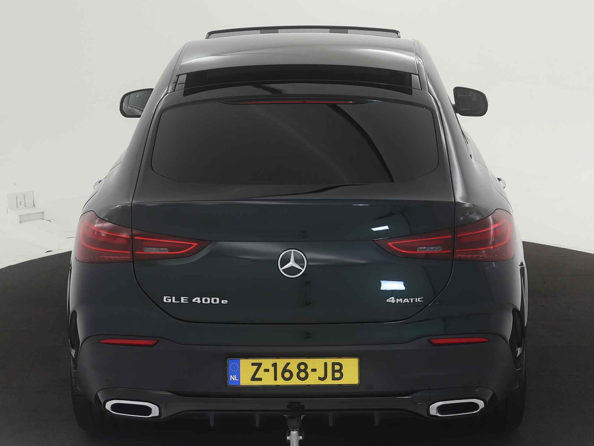 Mercedes-Benz GLE 400 e 4MATIC AMG Line | 22 Inch lichtmetalen velgen | Panoramadak | Treeplanken | Trekhaak elect. wegklapbaar | Navigatie | Parking support met 360 camera | Klasse 3+5 alarm | Rijassistent pakket plus | Inclusief 24 maanden MB Certified garantie voor Europa. - 18/45