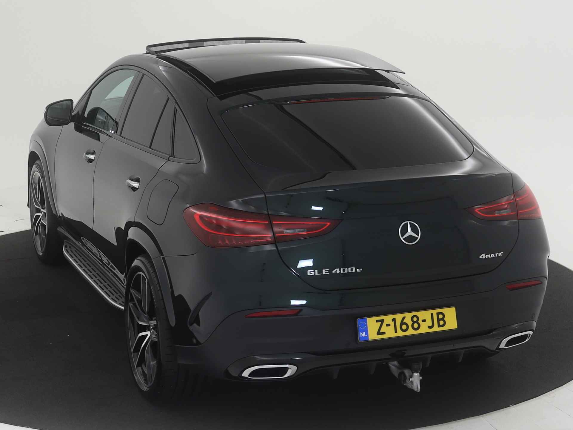 Mercedes-Benz GLE 400 e 4MATIC AMG Line | 22 Inch lichtmetalen velgen | Panoramadak | Treeplanken | Trekhaak elect. wegklapbaar | Navigatie | Parking support met 360 camera | Klasse 3+5 alarm | Rijassistent pakket plus | Inclusief 24 maanden MB Certified garantie voor Europa. - 29/45