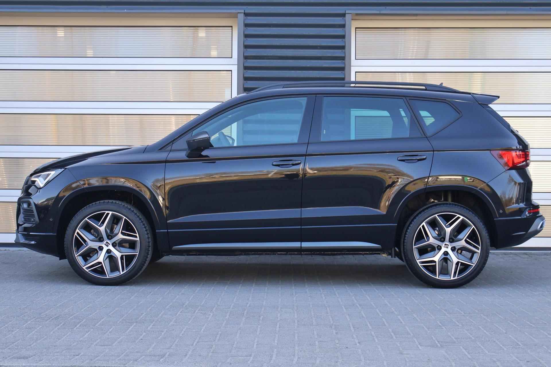 SEAT Ateca 1.5 TSI 150pk Style Business Intense | Stoel-/Stuurverwarming | 19" Velgen - 15/60